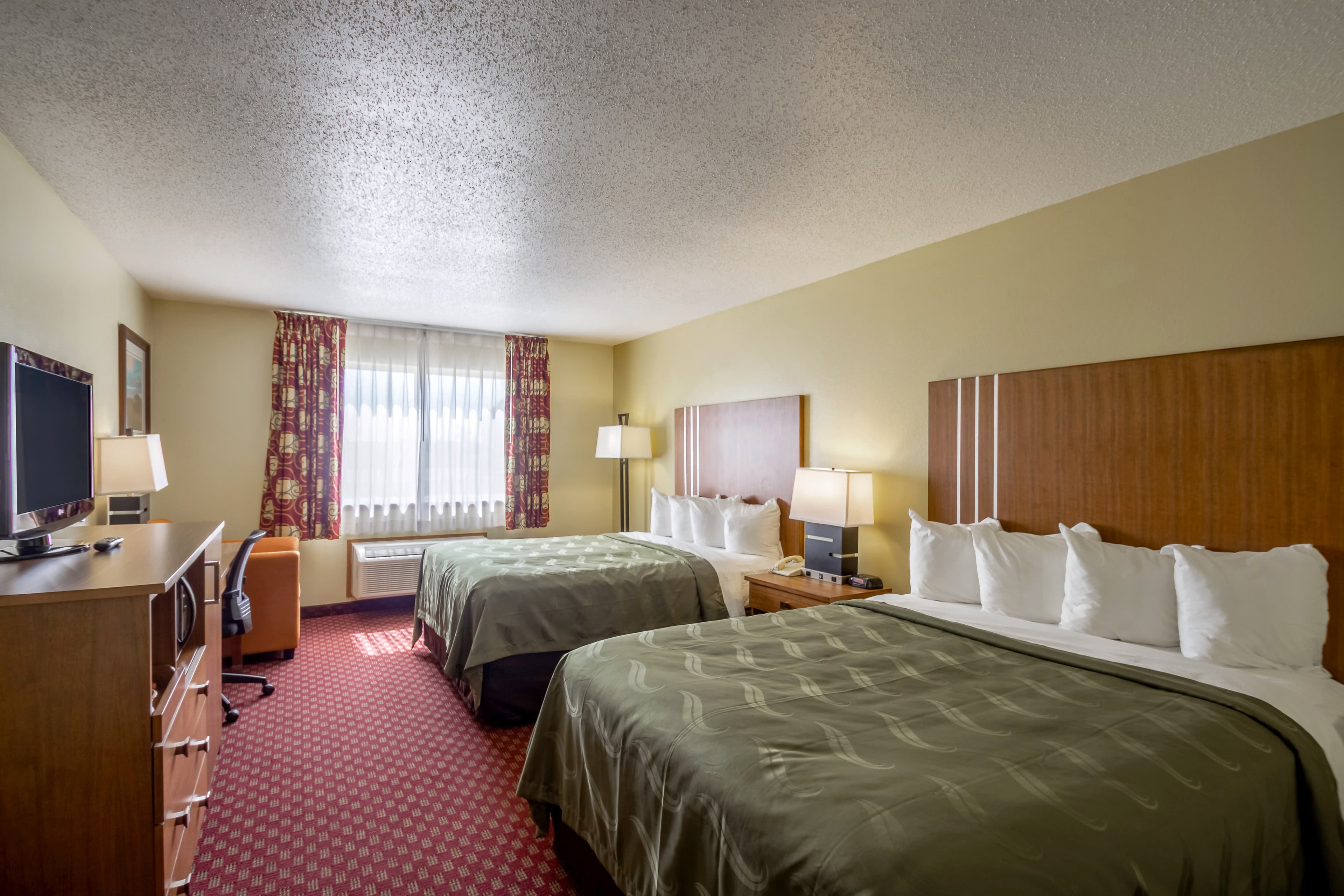 Quality Inn Mineral Point — 9