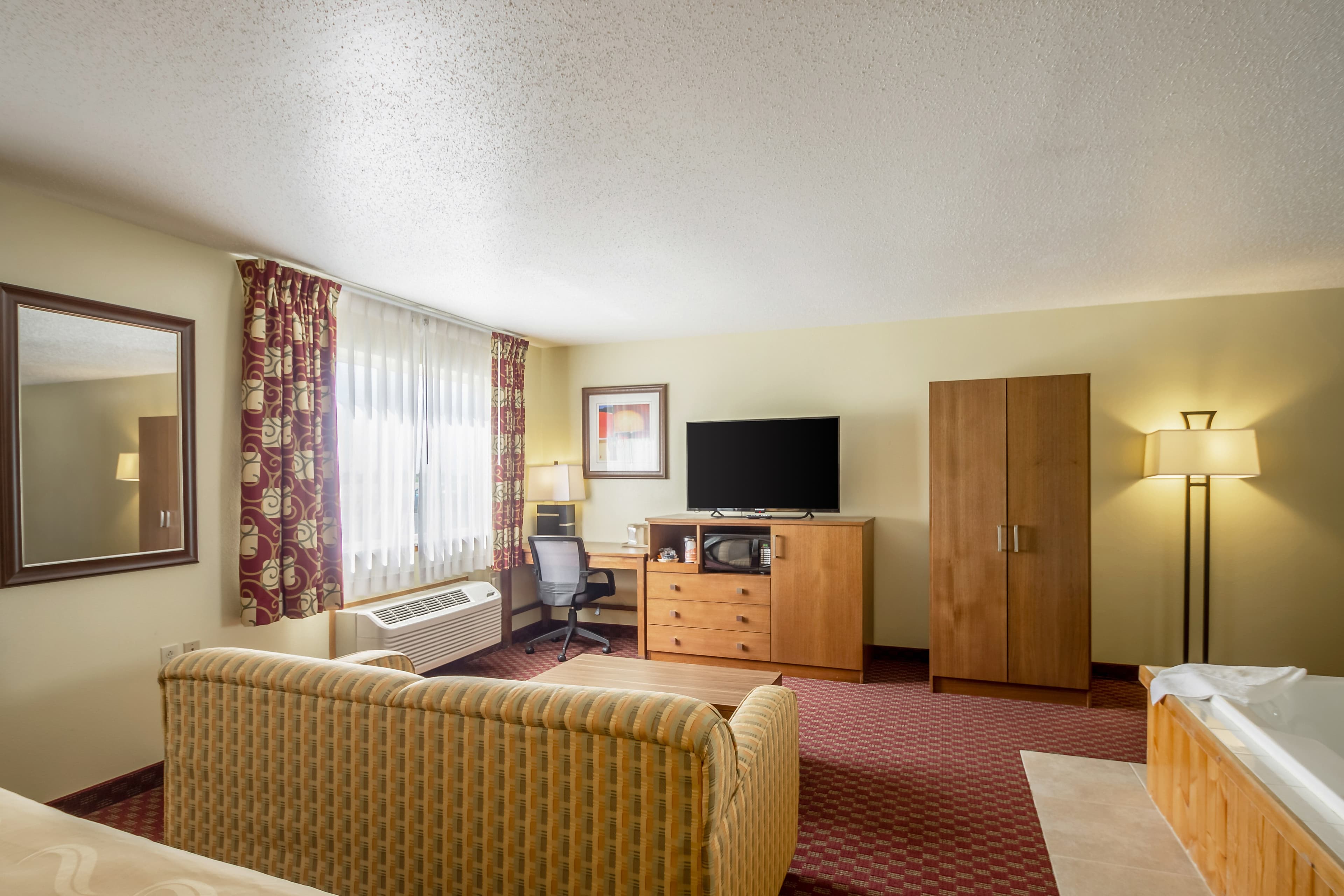 Quality Inn Mineral Point — 12