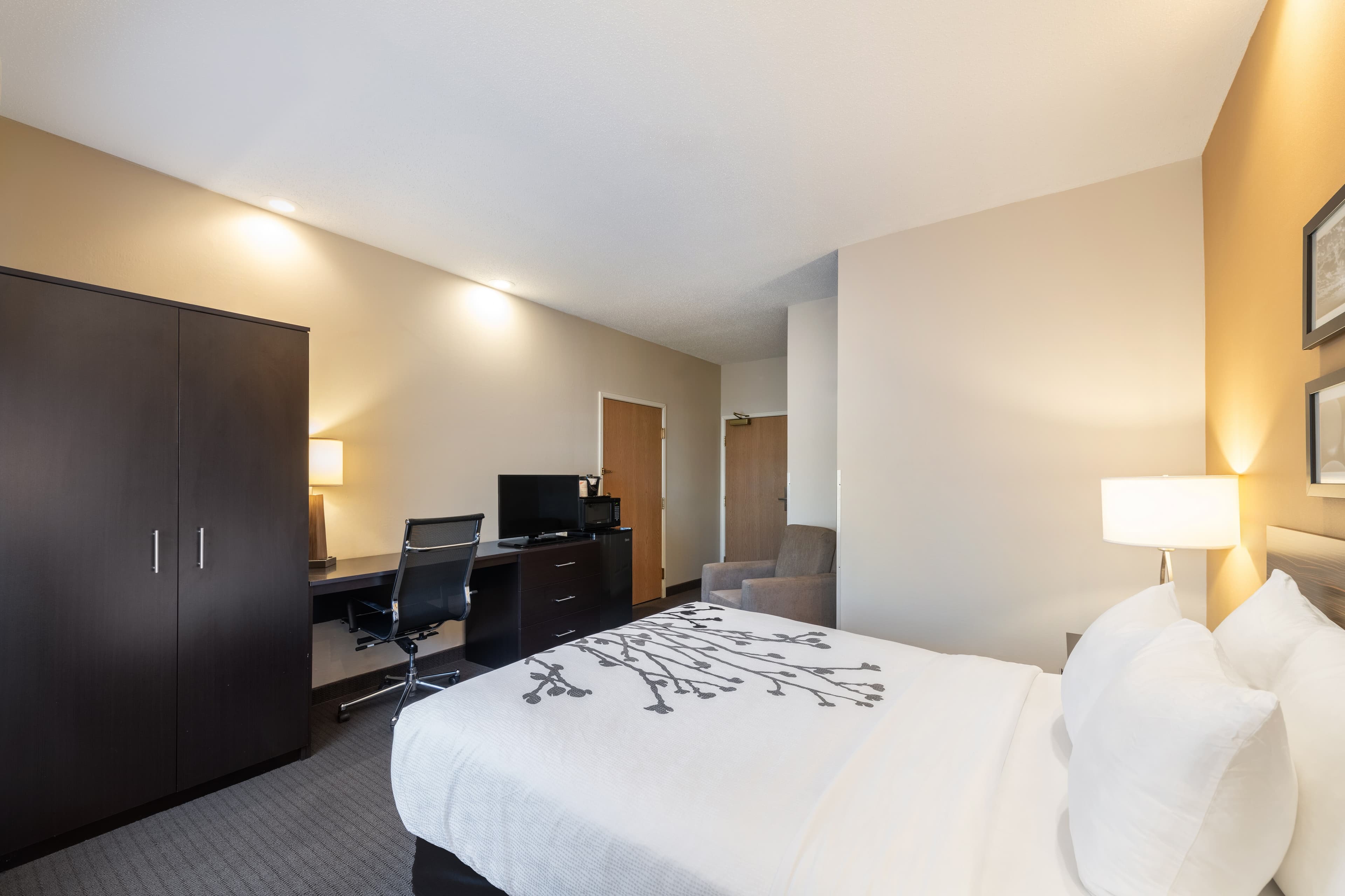 Sleep Inn & Suites Green Bay South — 11