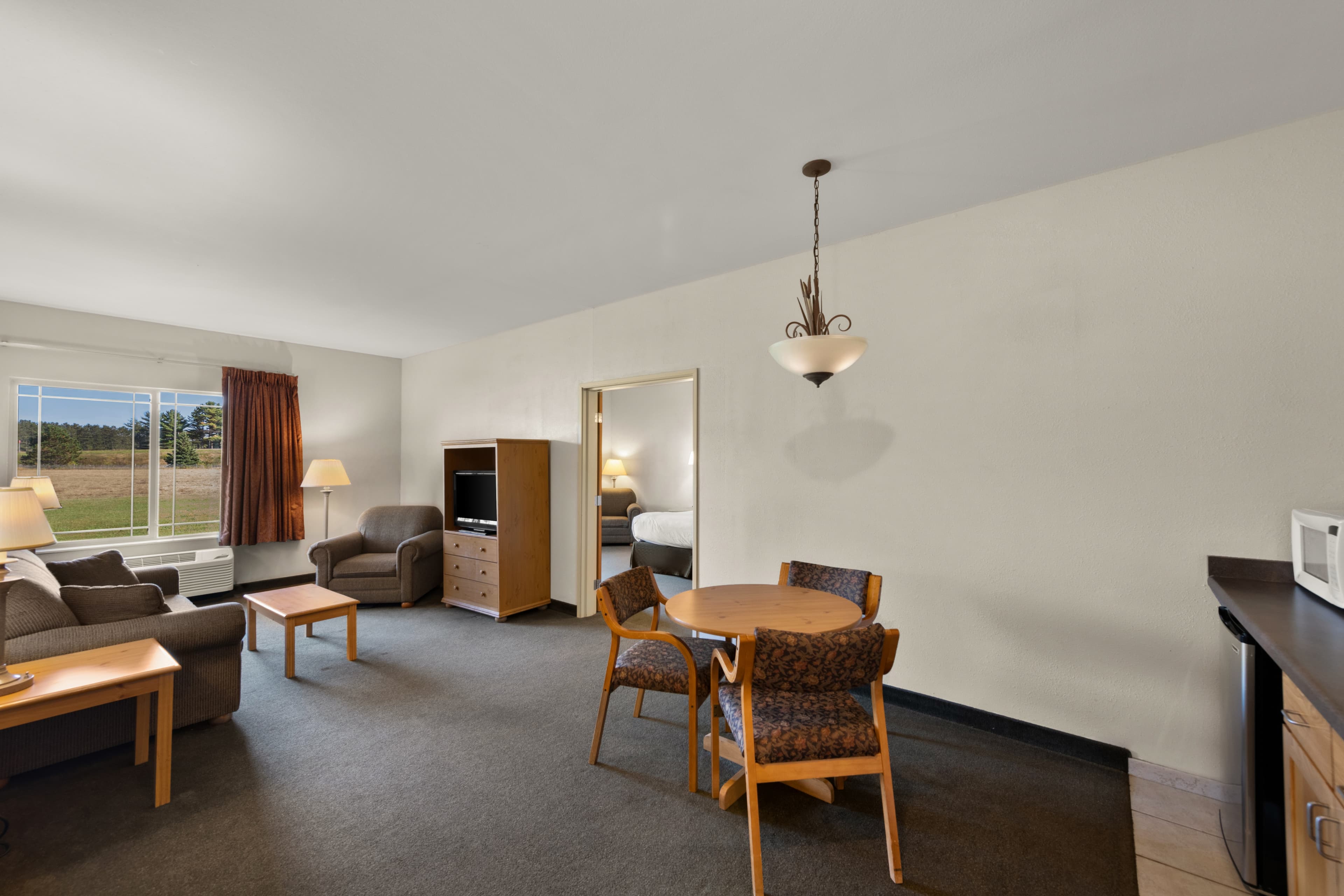 Rodeway Inn & Suites Tomahawk — 27
