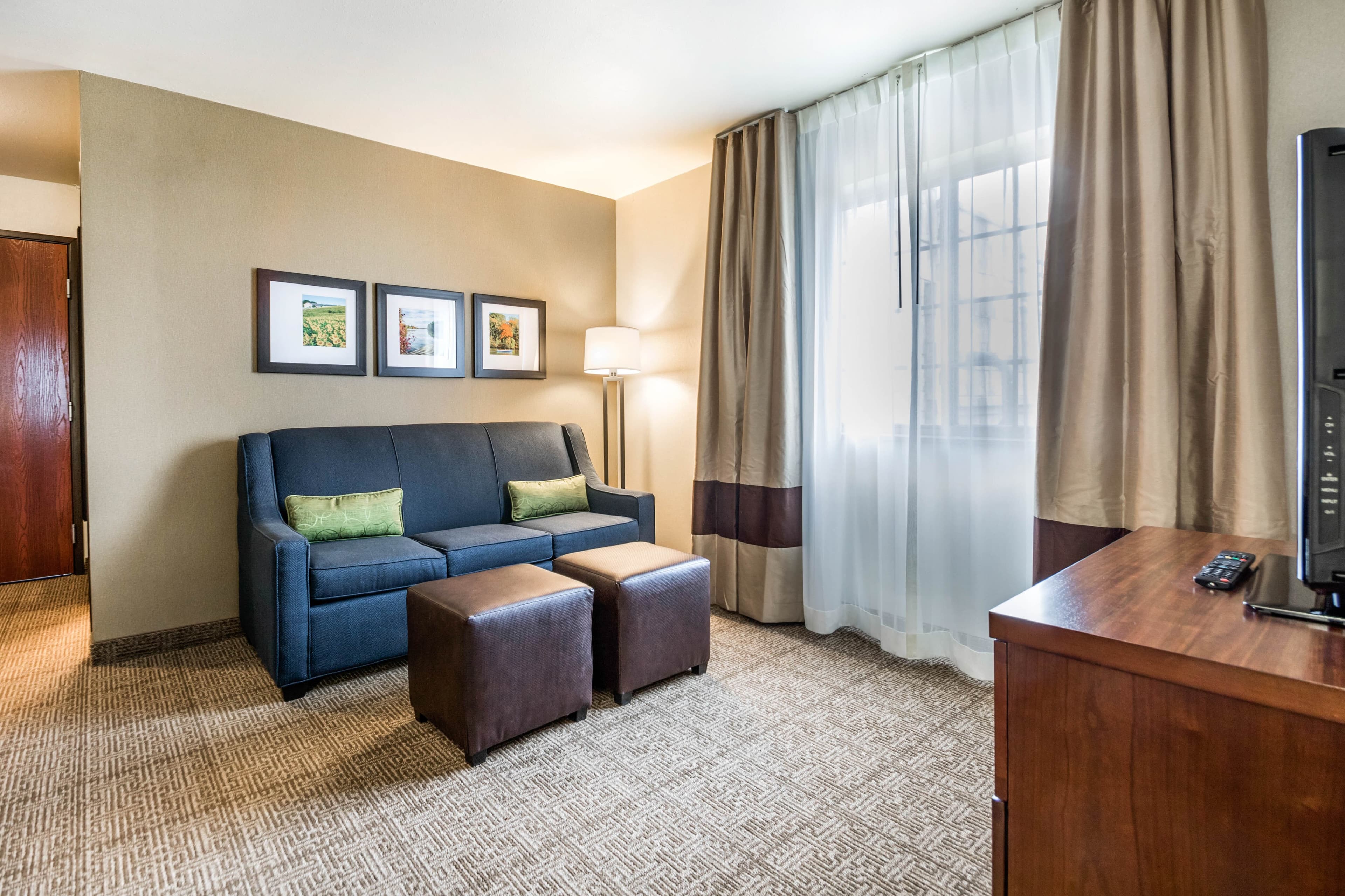 Comfort Suites at Par 4 Resort — 14