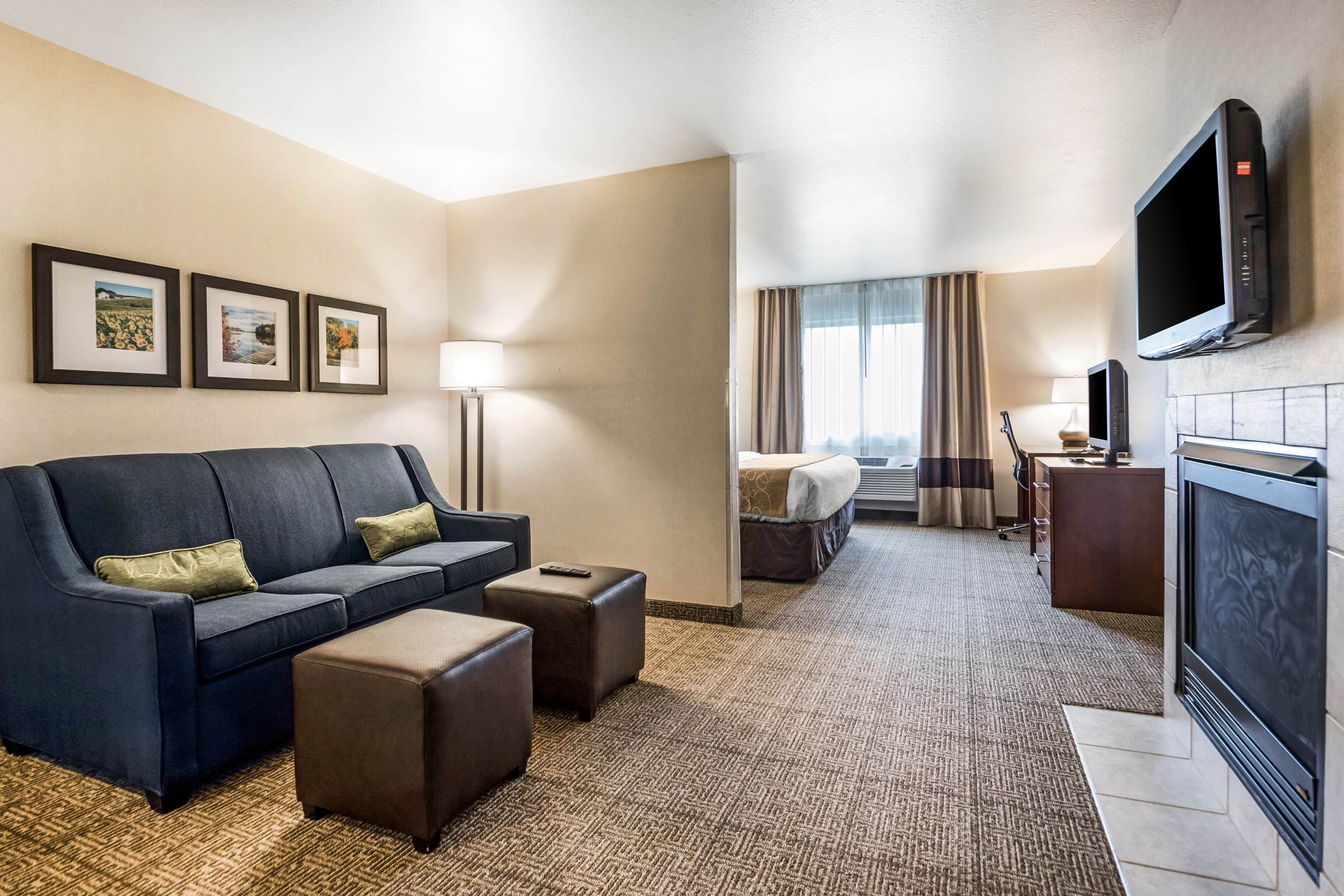 Comfort Suites at Par 4 Resort — 16