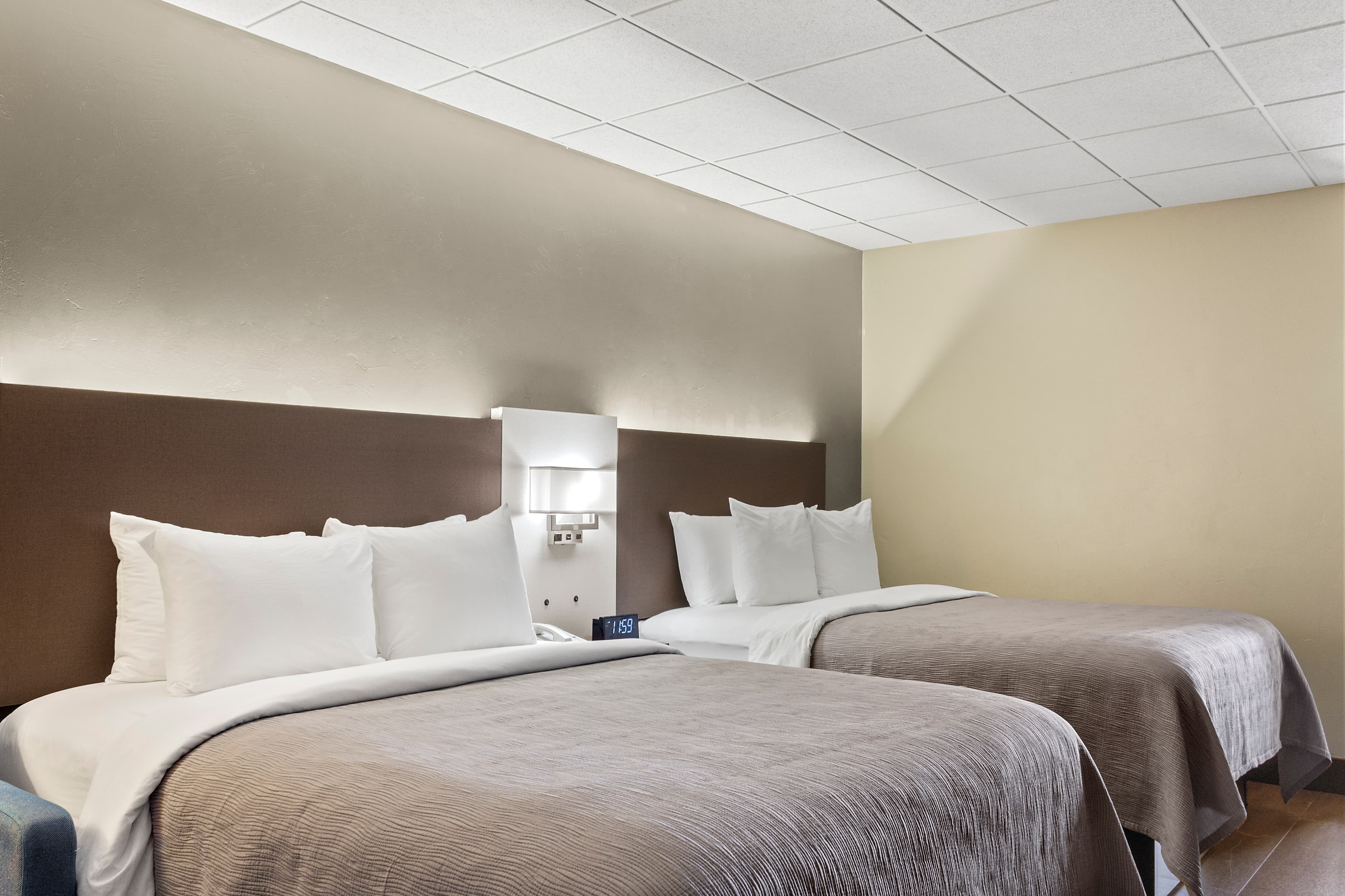 Quality Inn & Suites Green Bay Downtown — 15