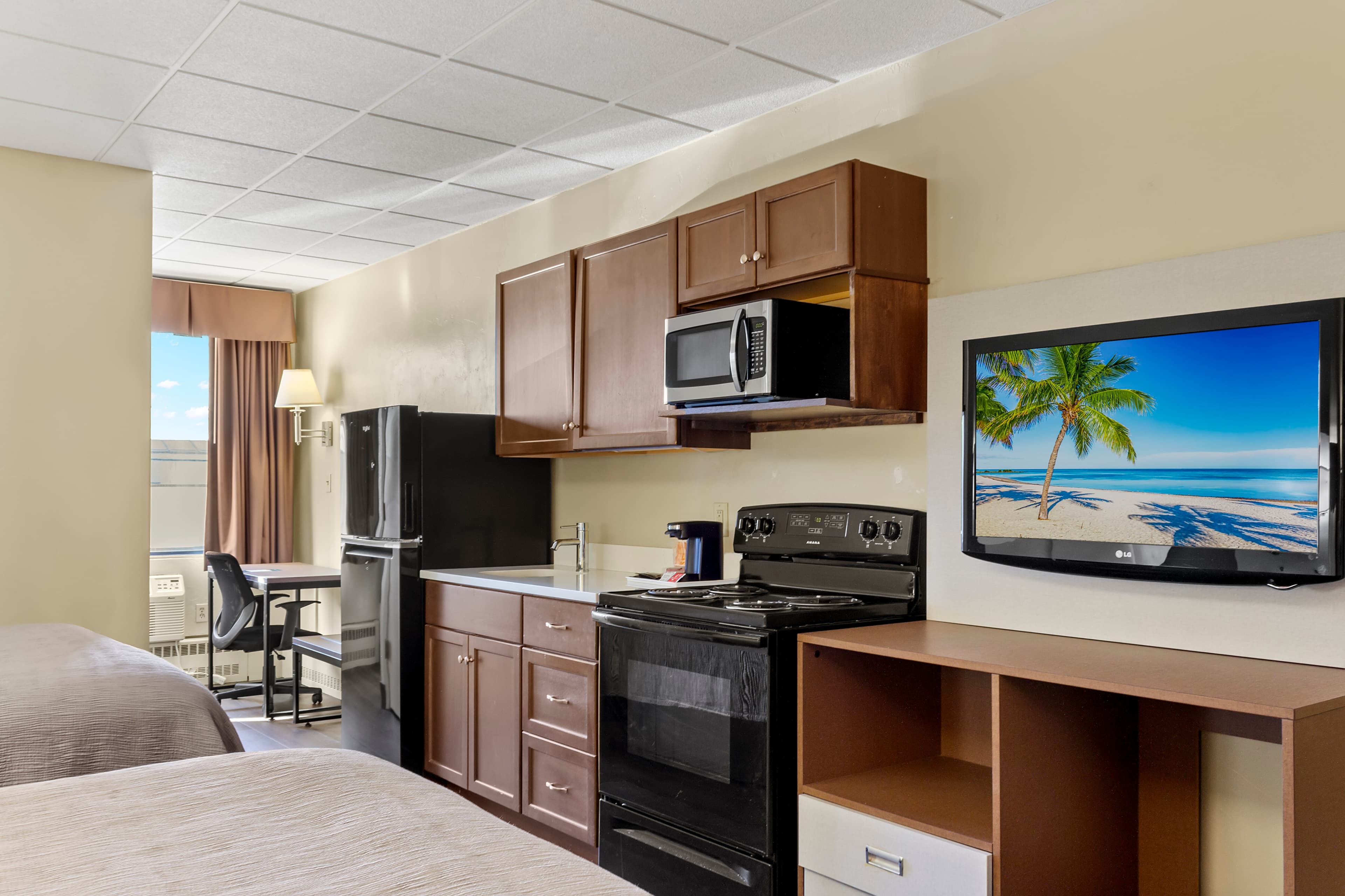 Quality Inn & Suites Green Bay Downtown — 16