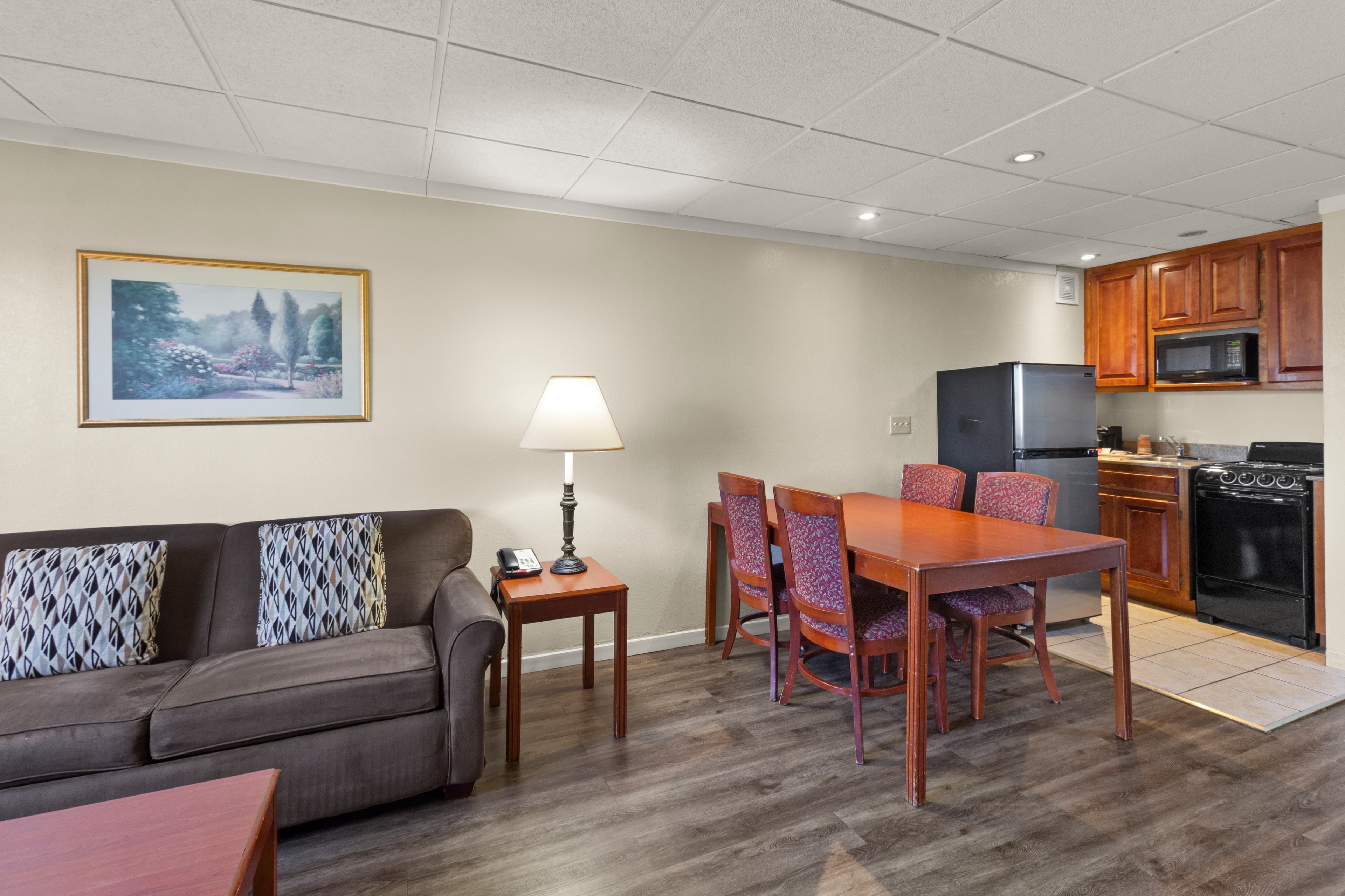 Quality Inn & Suites Green Bay Downtown — 26
