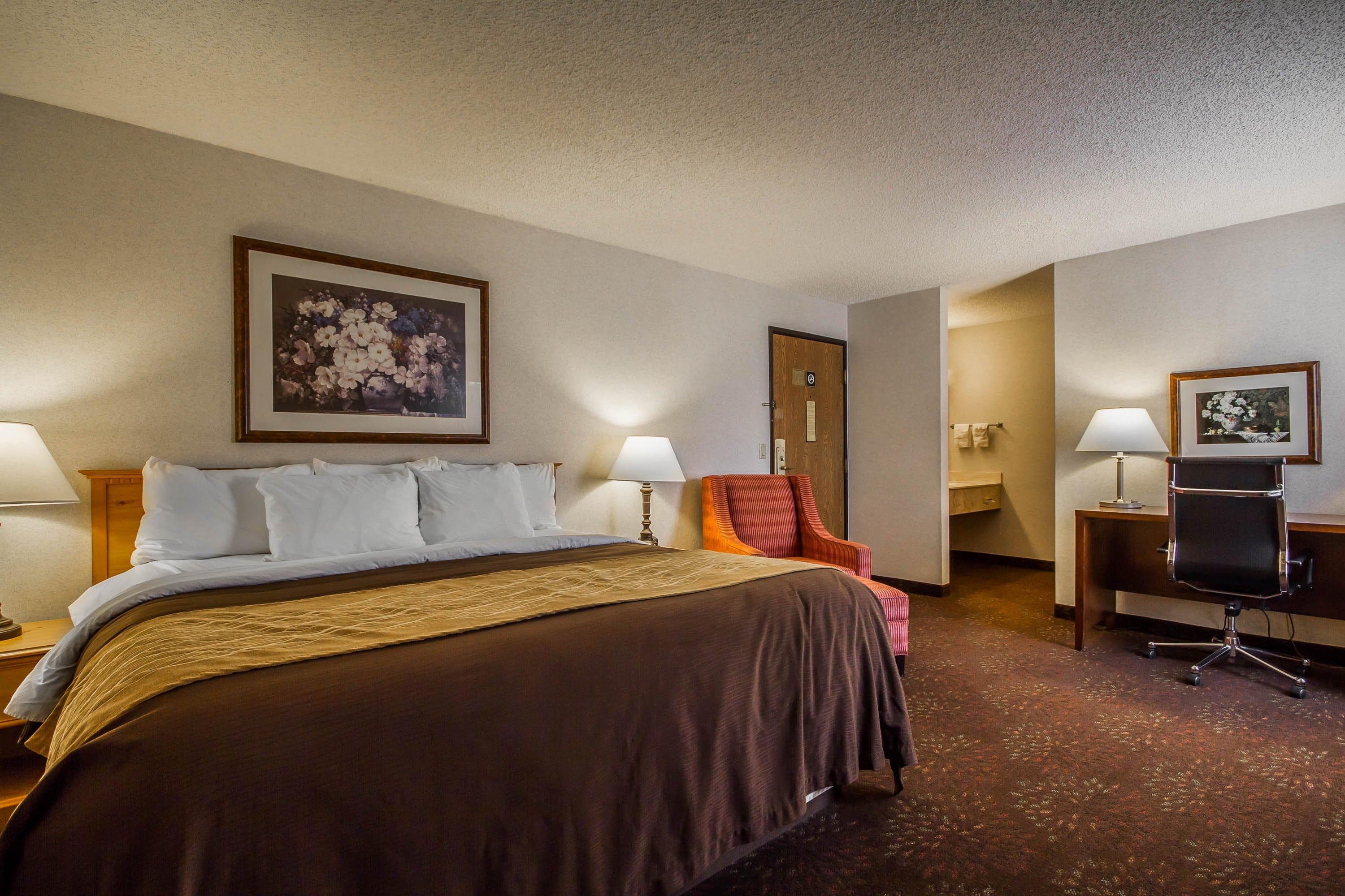 Comfort Inn Fond Du Lac — 8