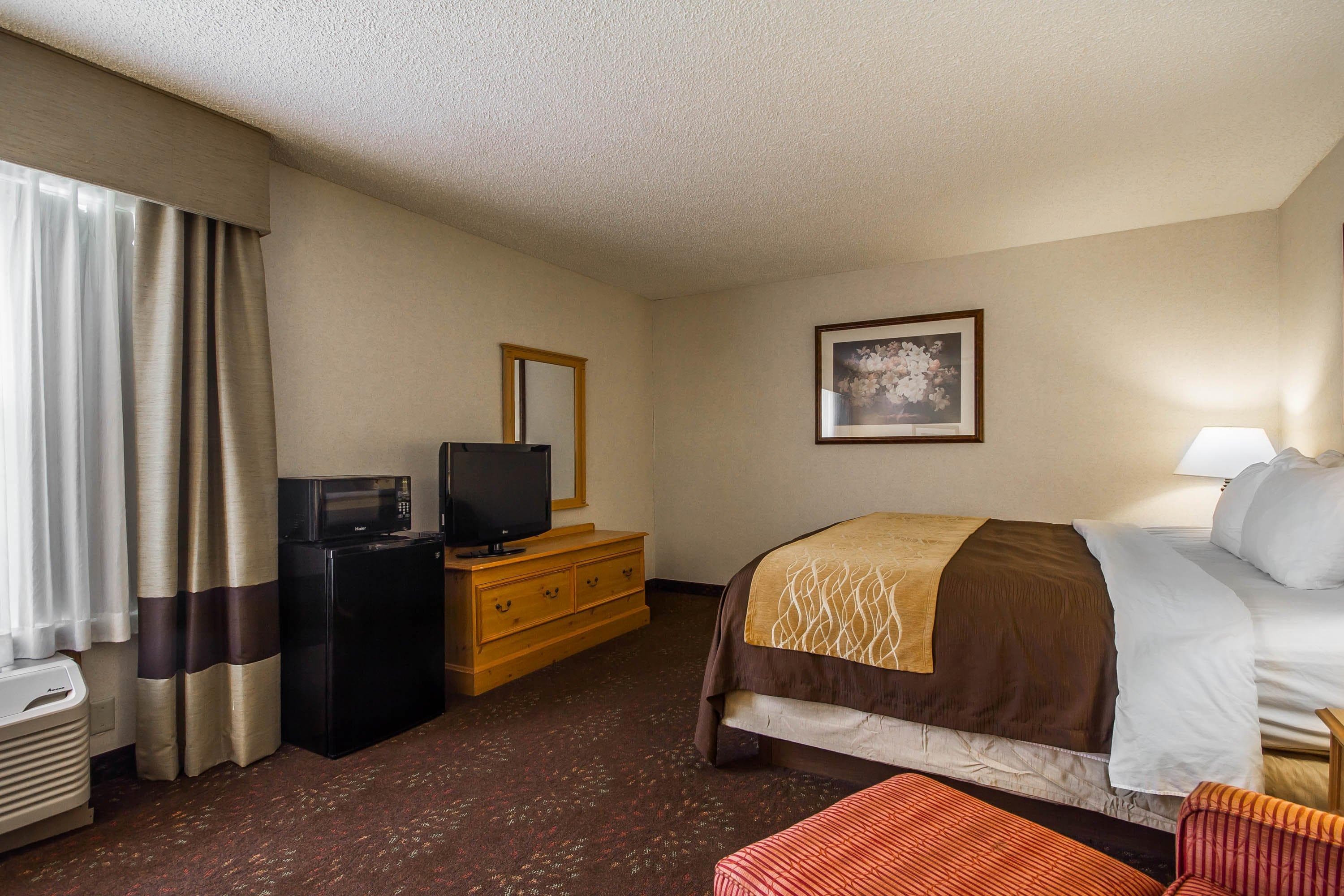 Comfort Inn Fond Du Lac — 10