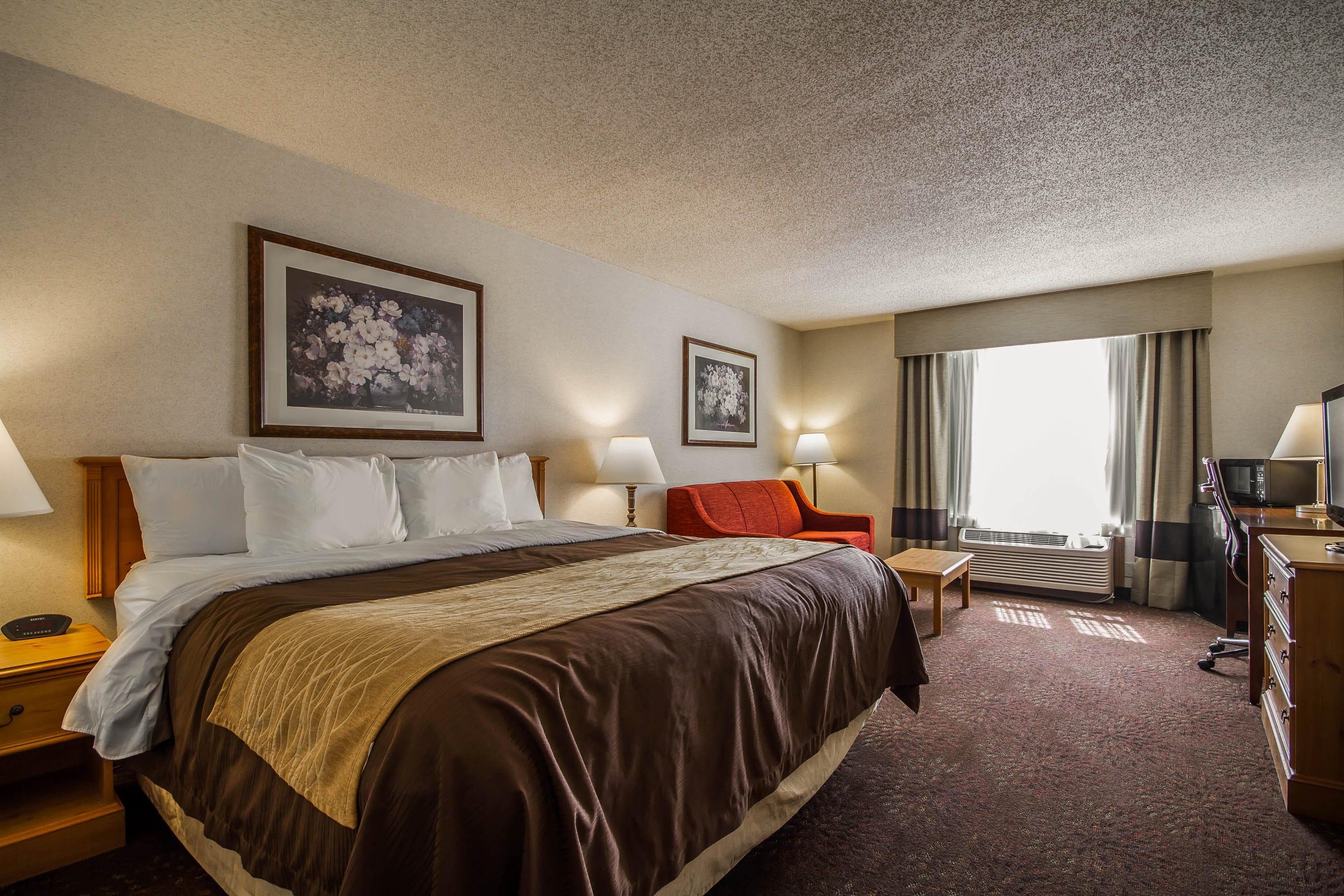 Comfort Inn Fond Du Lac — 17