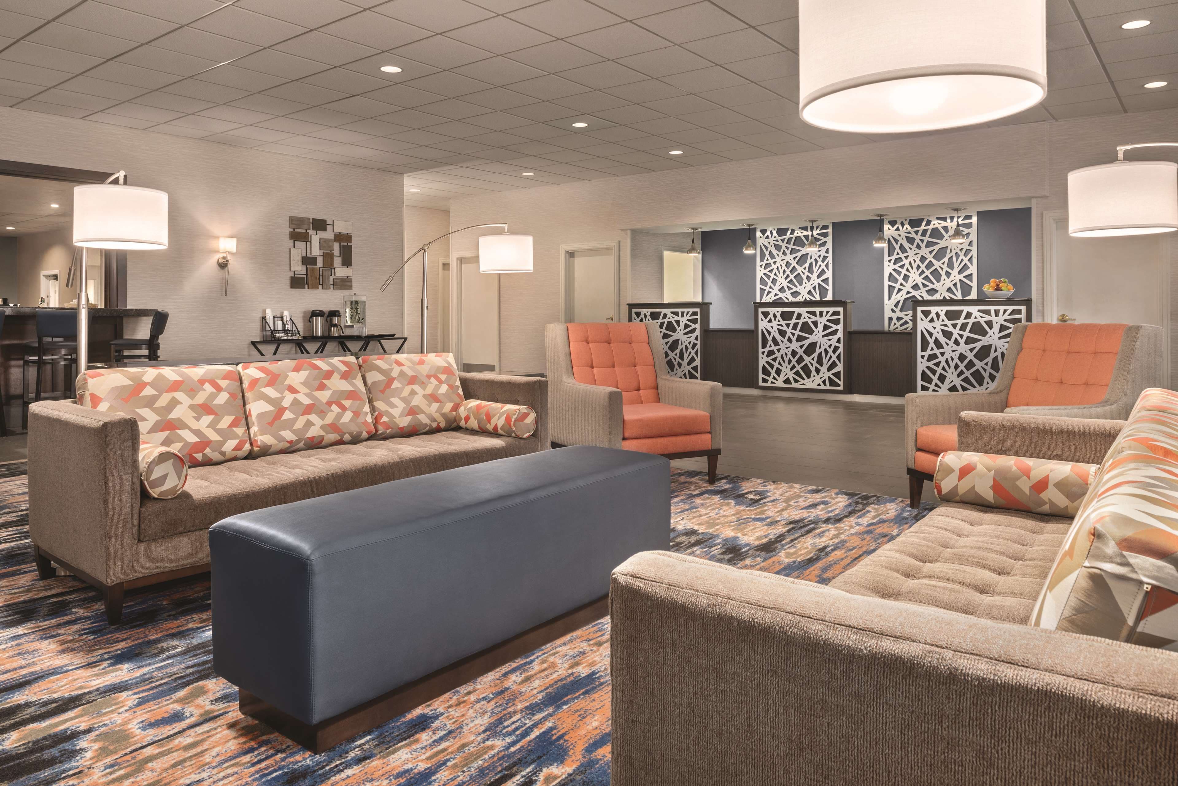 Radisson Hotel and Conference Center Fond du Lac - Image 1