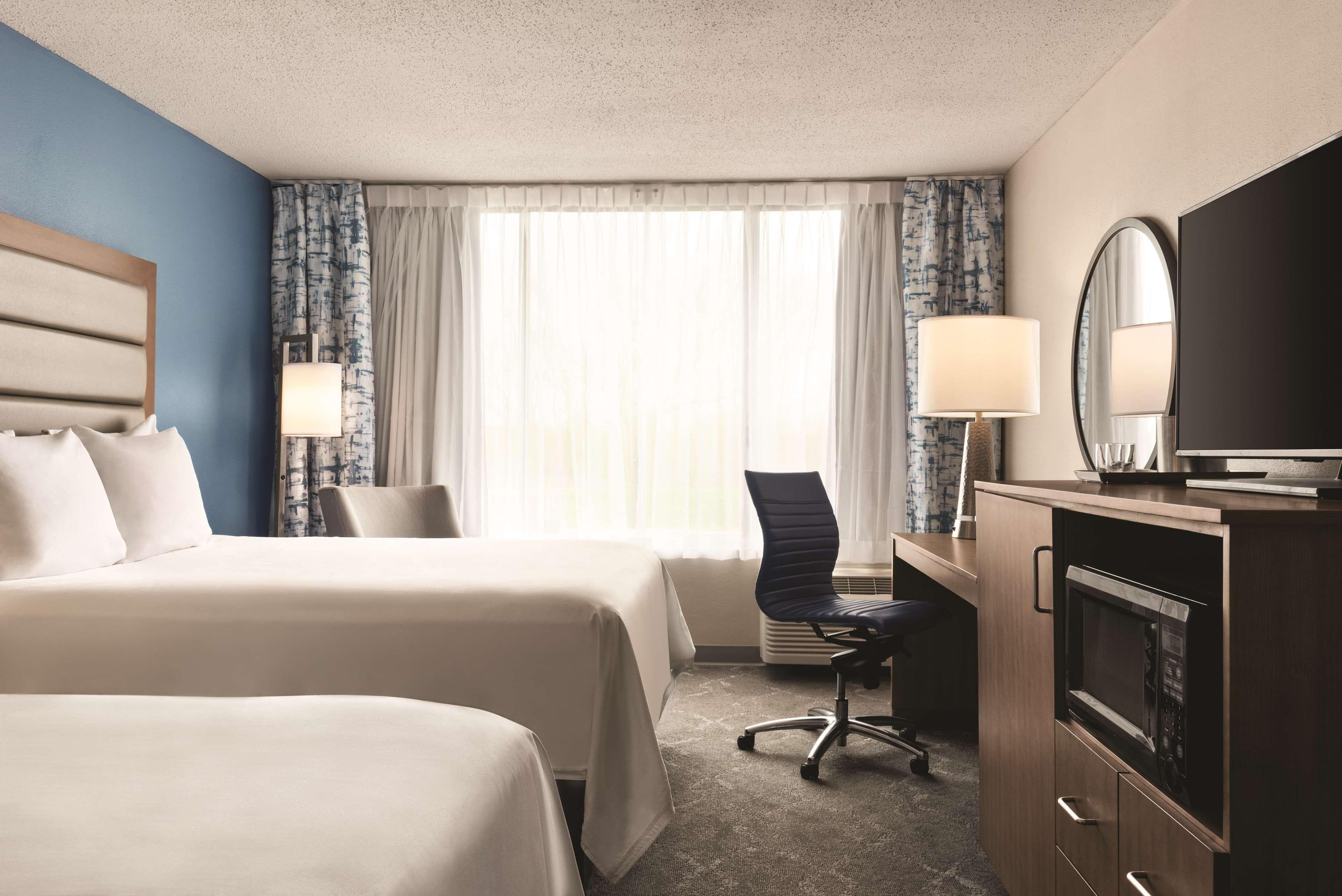 Radisson Hotel and Conference Center Fond du Lac — 6