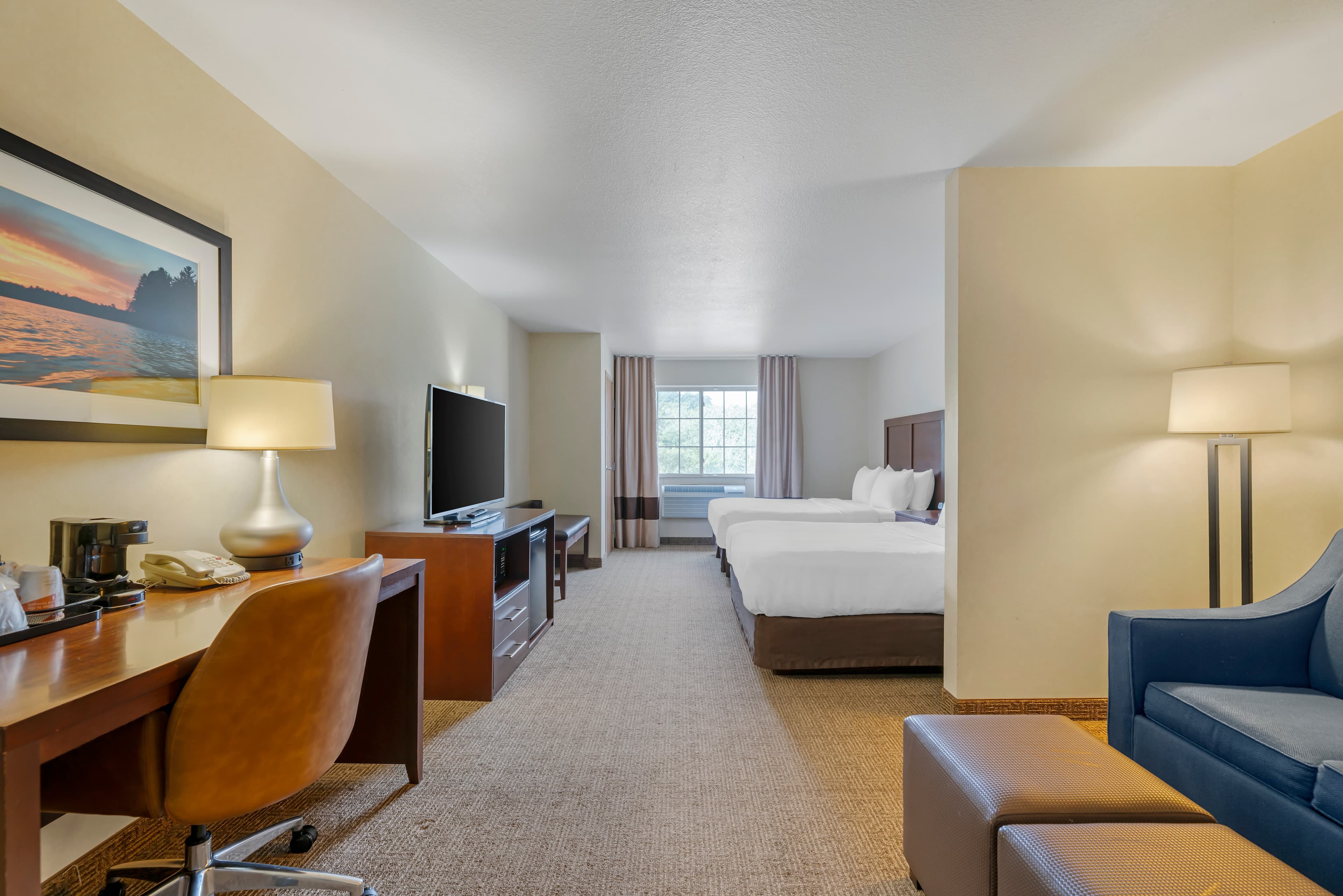 Comfort Suites Lake Geneva East — 10