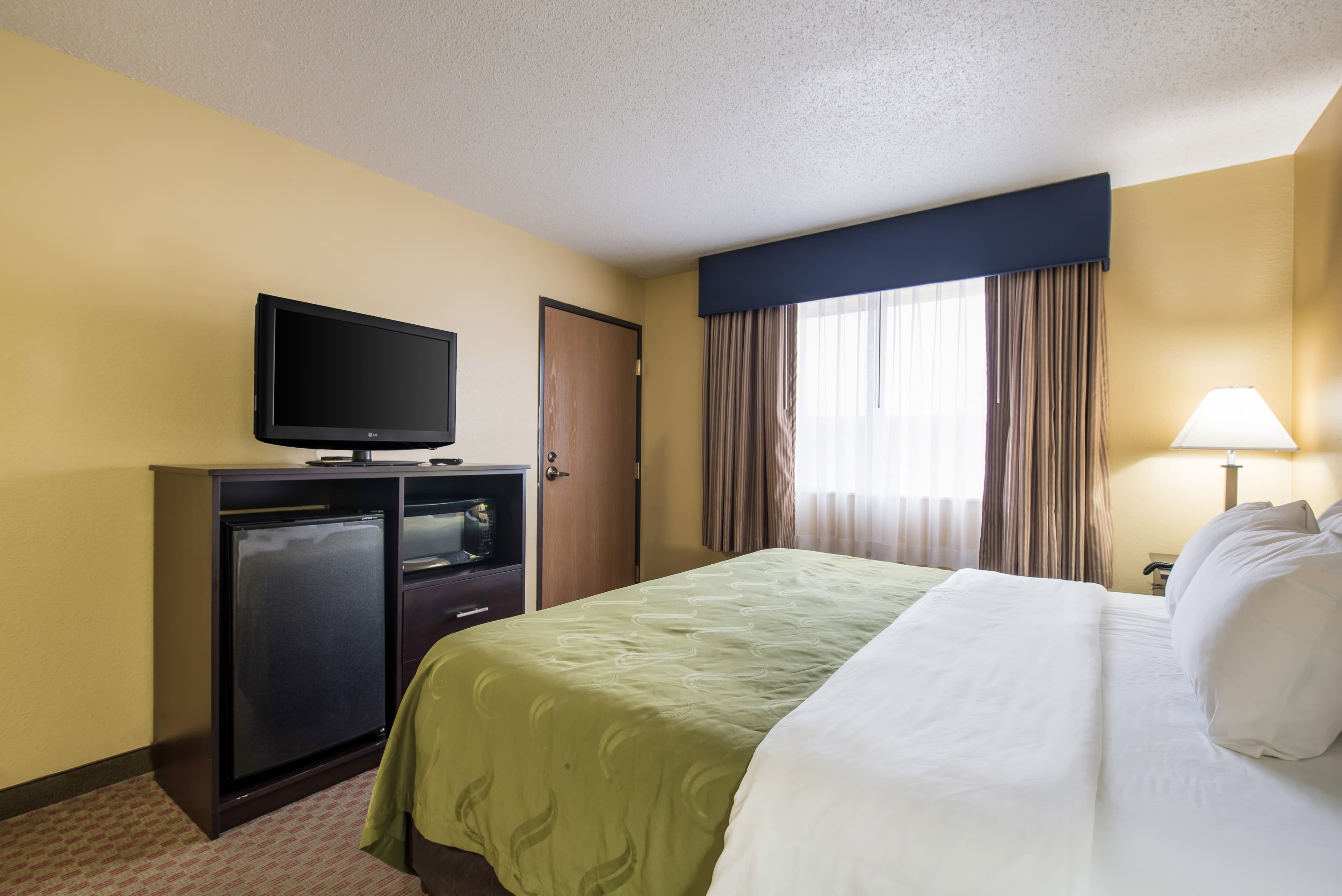 Quality Inn & Suites Menomonie - Image 4
