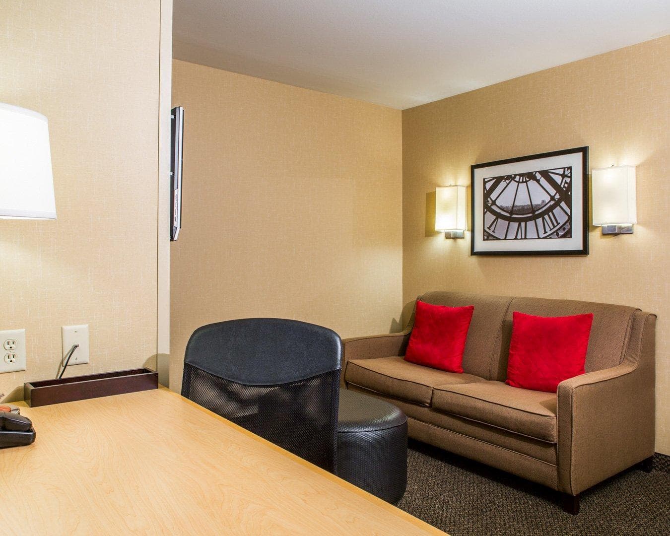 Cambria Hotel Appleton - Image 5