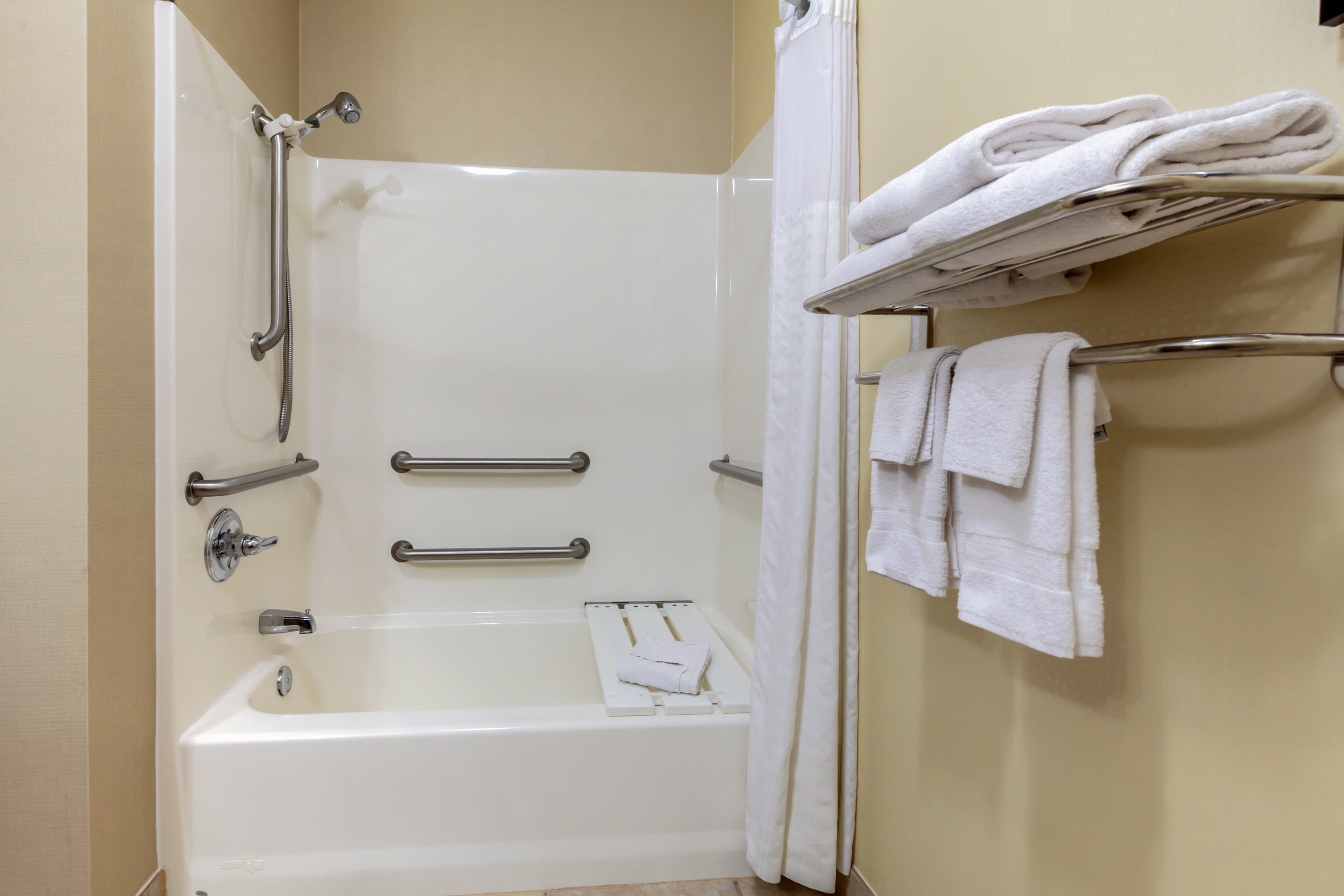Comfort Inn Plover-Stevens Point - Image 4