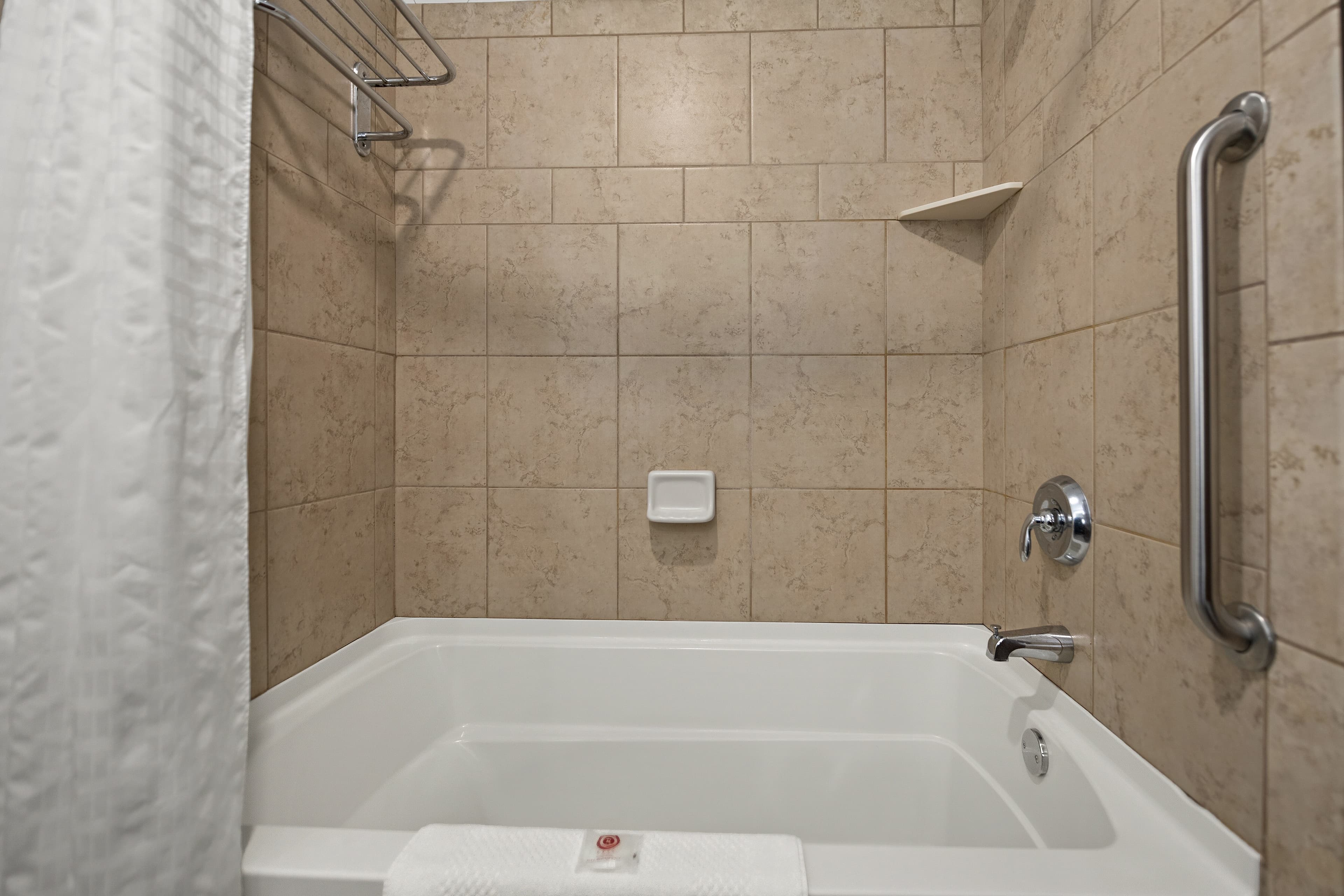Comfort Suites Hudson I-94 — 14