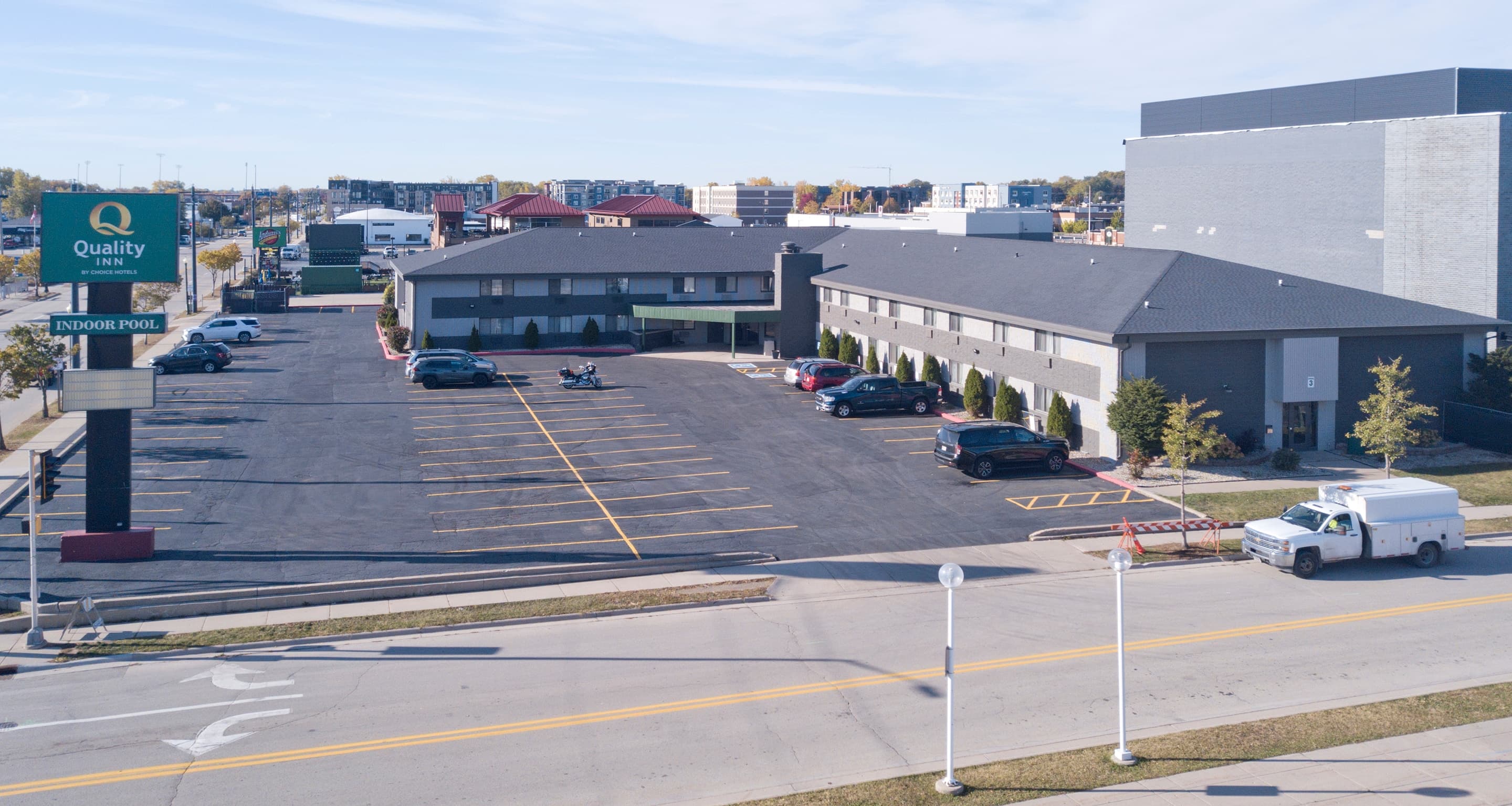 Quality Inn Stadium Area Green Bay Stadium - Image 1