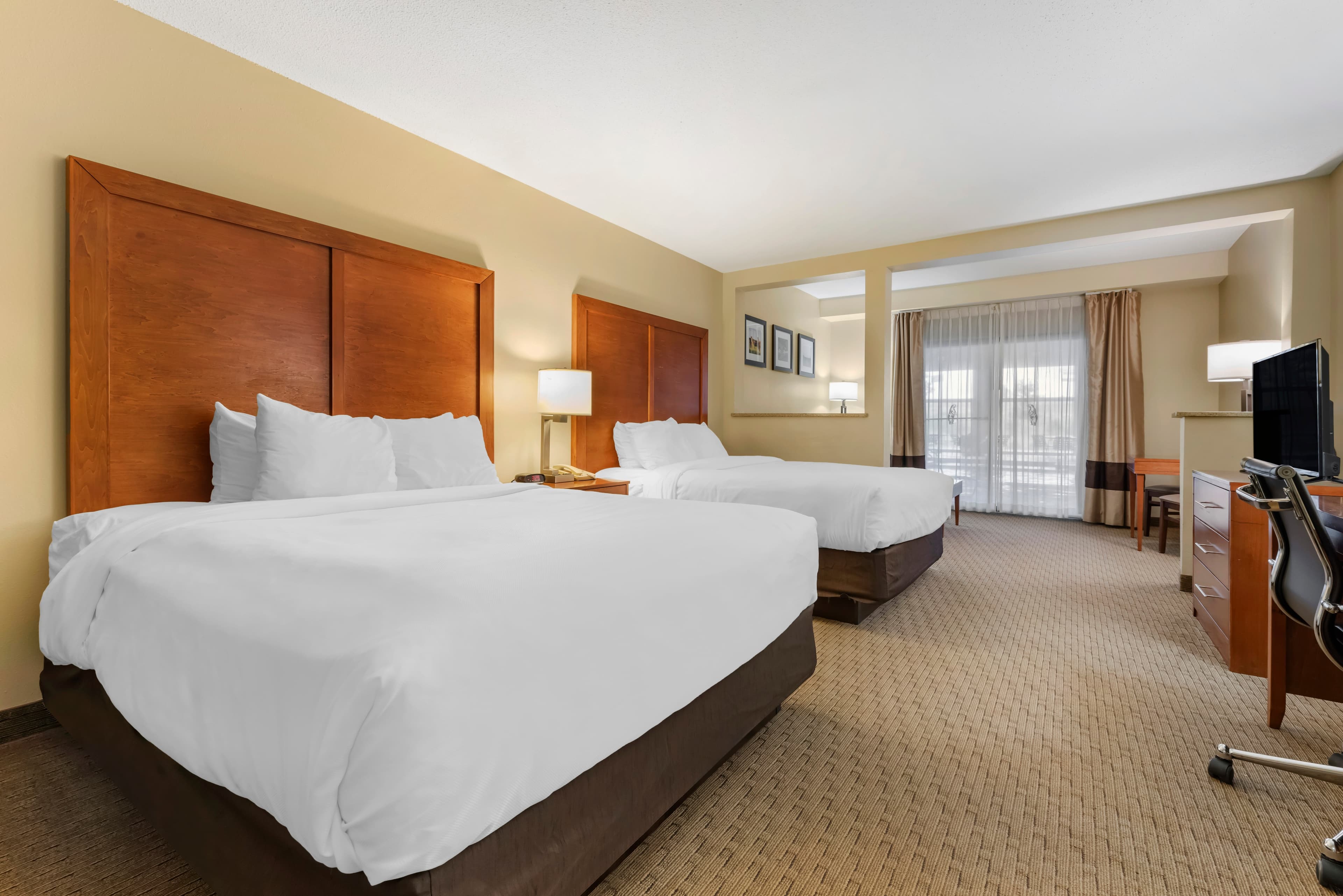 Comfort Inn & Suites Black River Falls I-94 — 15