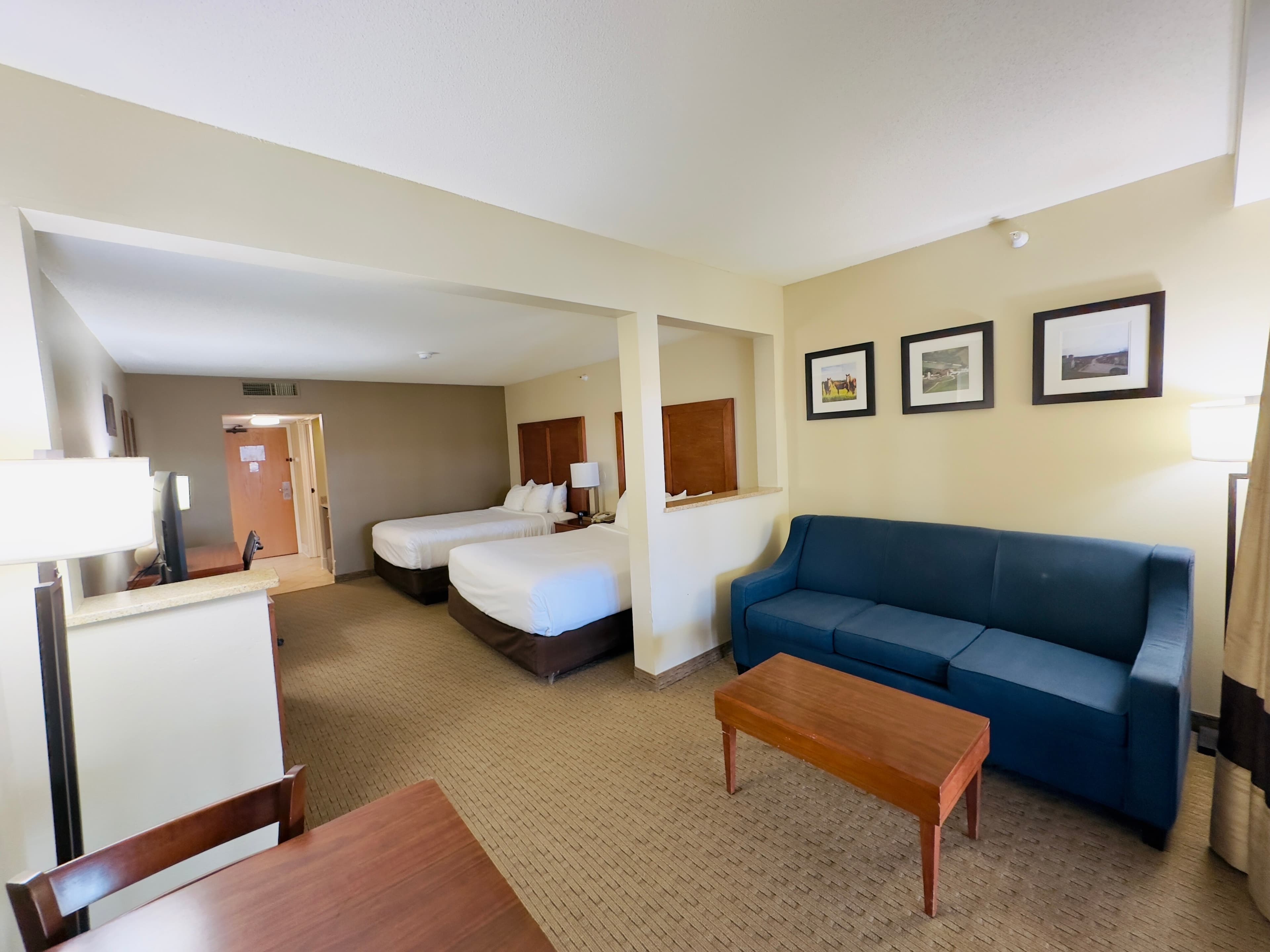 Comfort Inn & Suites Black River Falls I-94 — 18