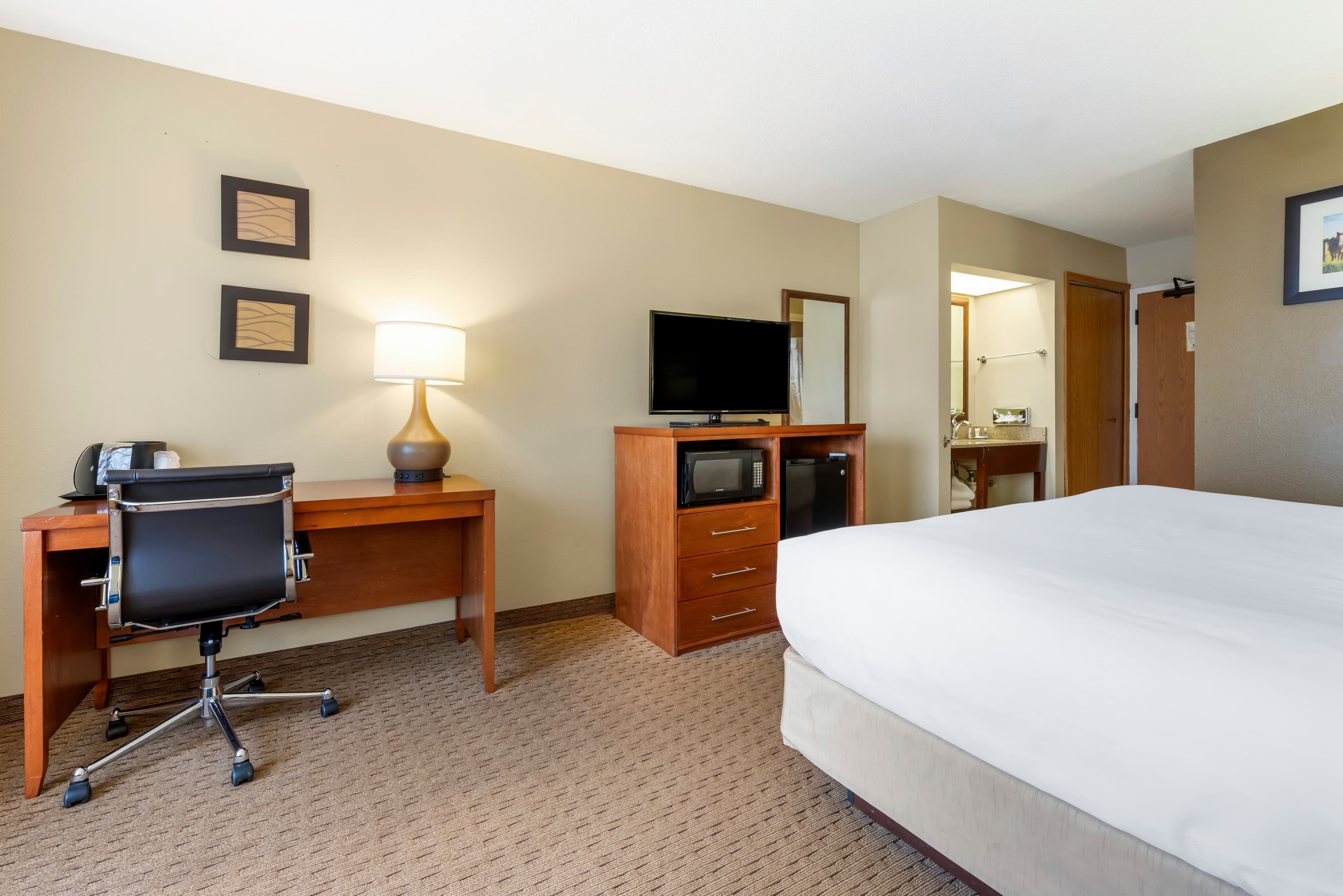 Comfort Inn & Suites Black River Falls I-94 — 6