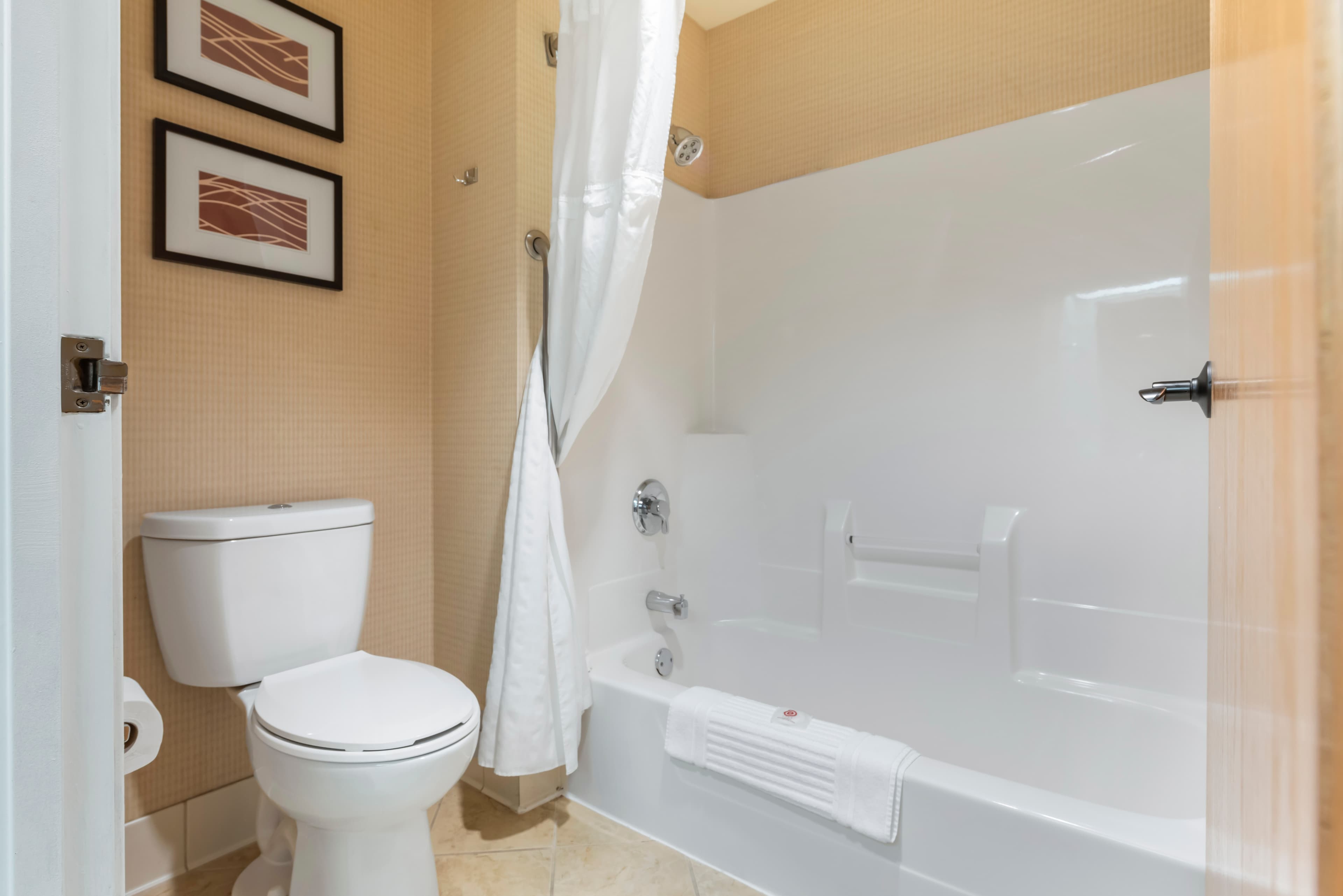 Comfort Inn & Suites Black River Falls I-94 — 11