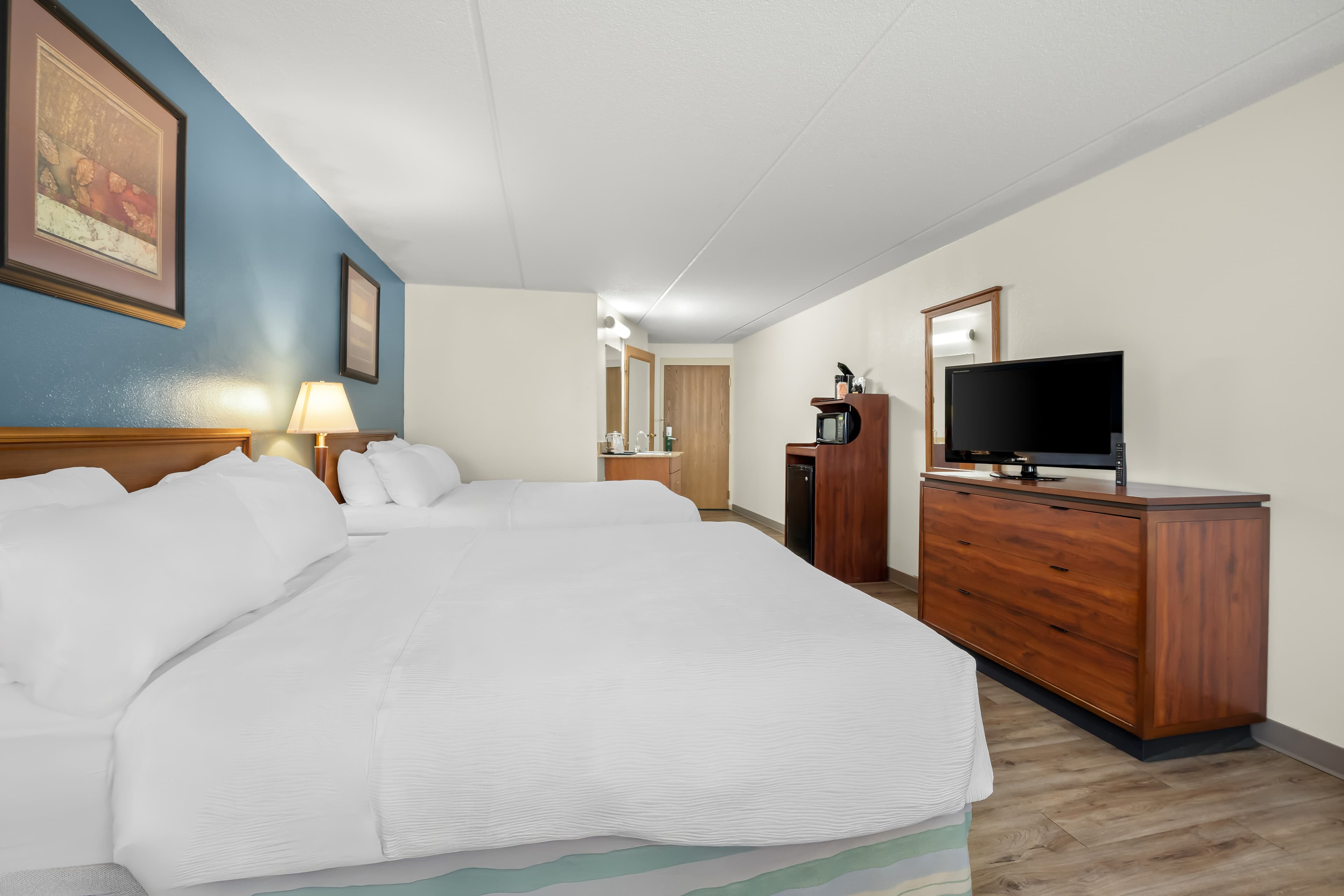 Quality Inn & Suites Black River Falls I-94 — 8