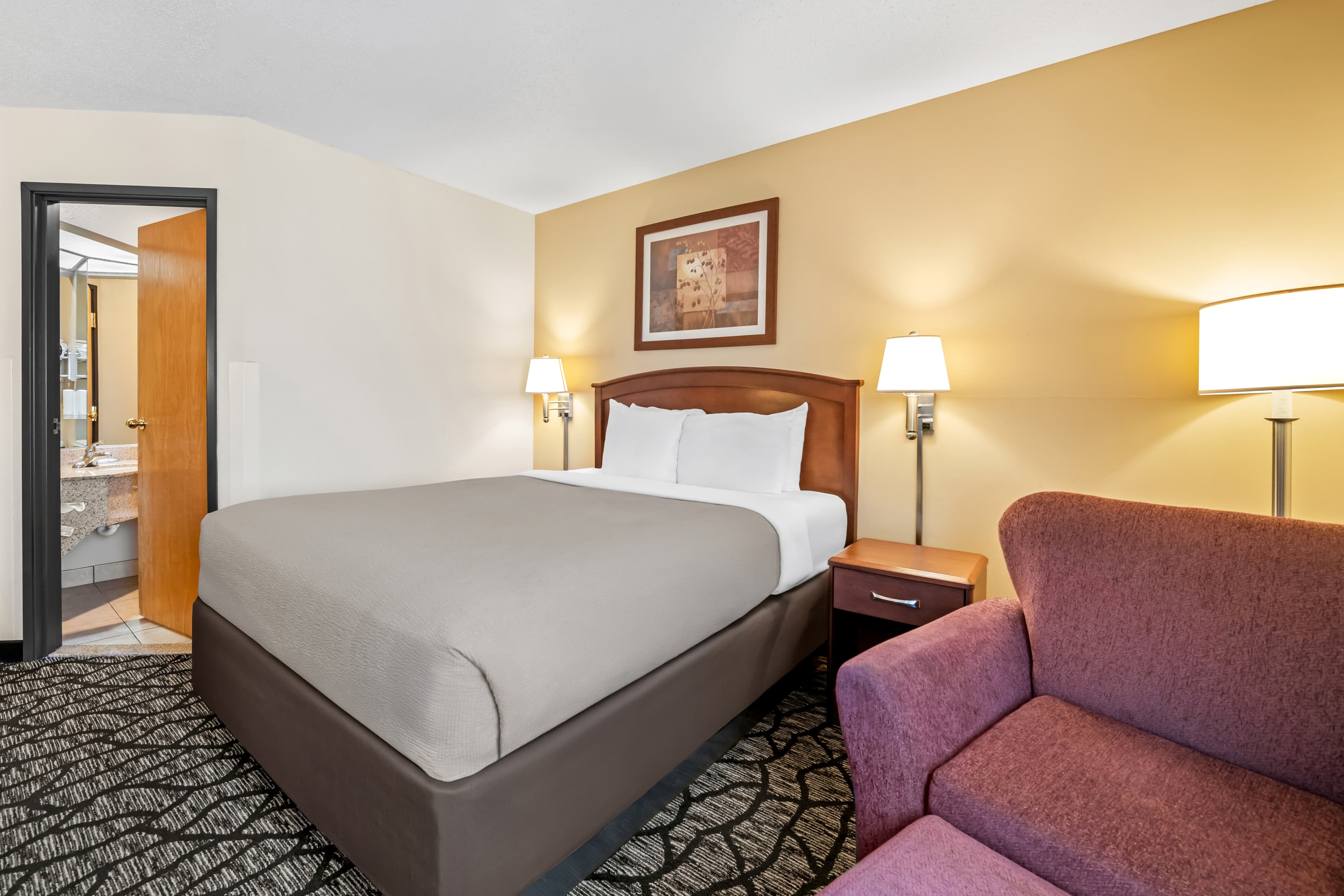 Quality Inn La Crosse North — 8
