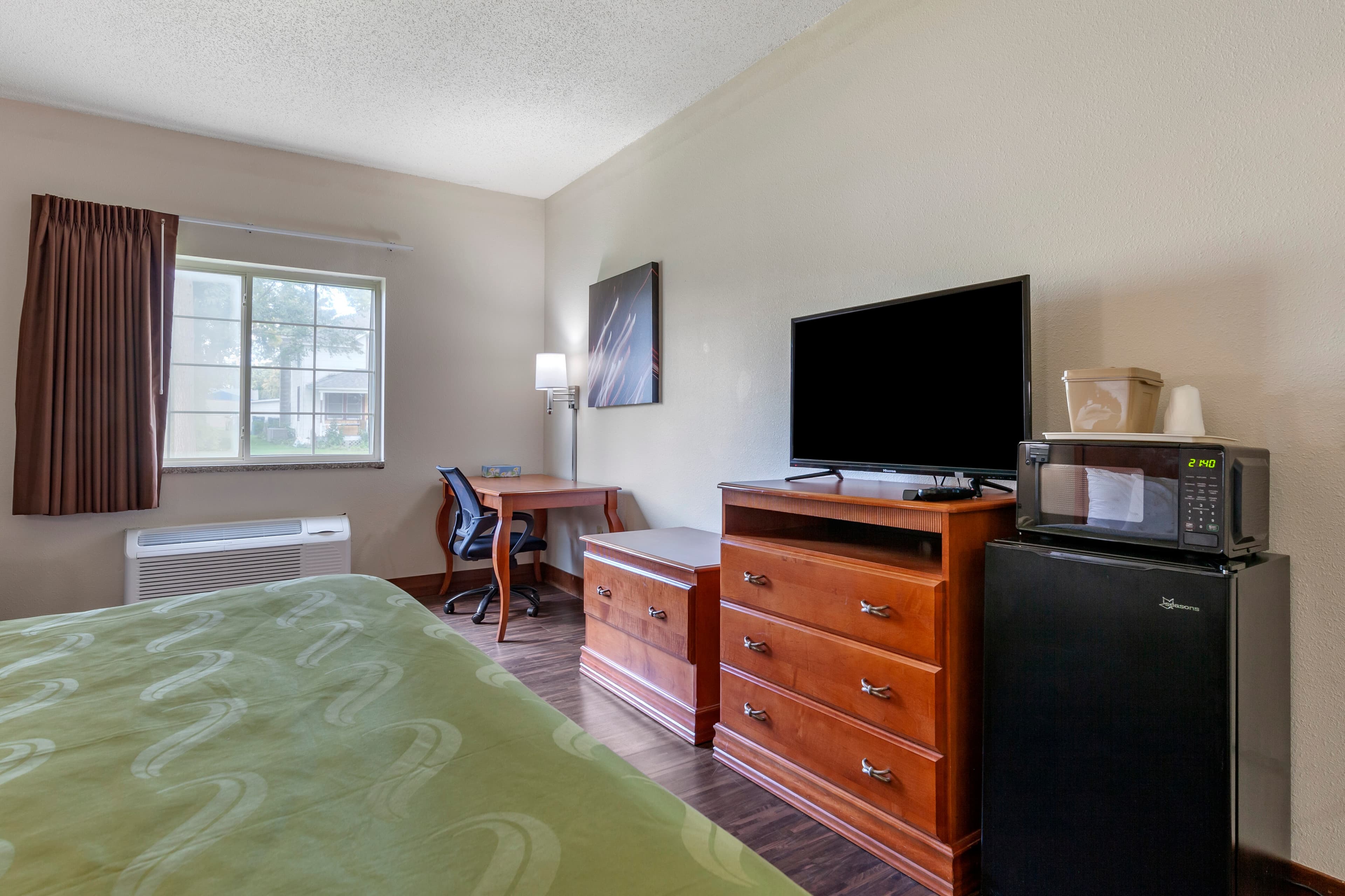 Quality Inn Redgranite — 27