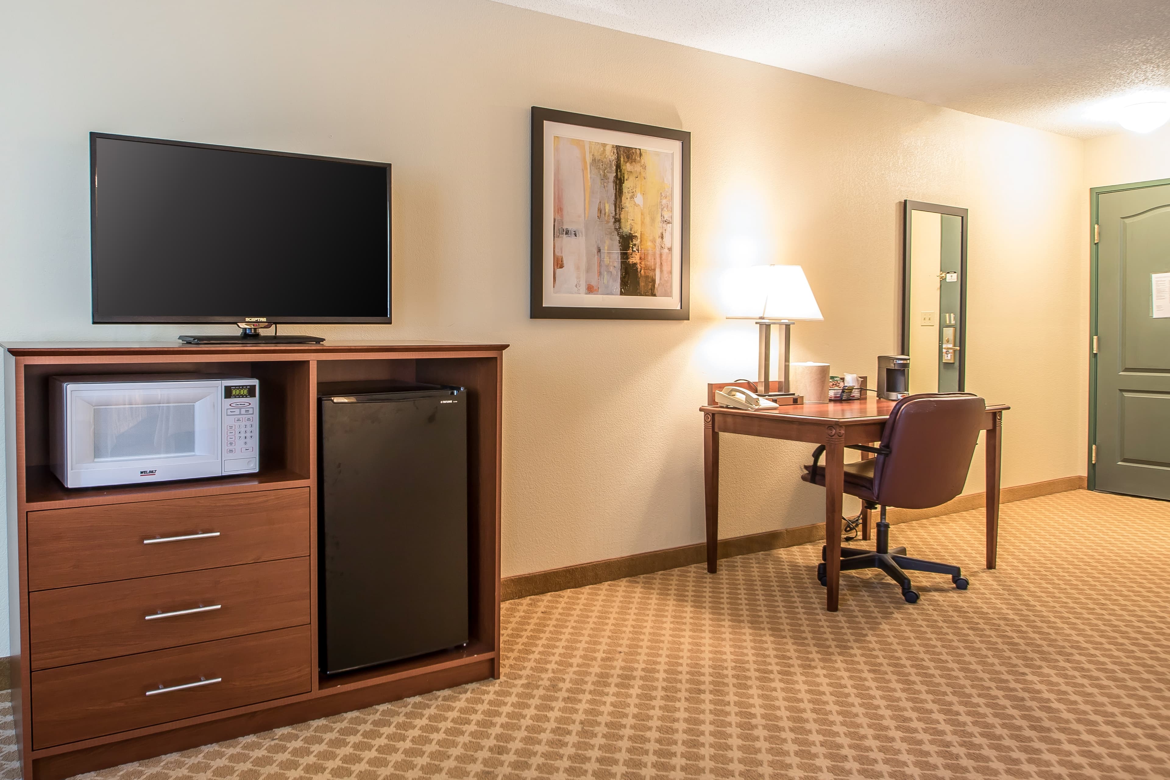 Quality Inn & Suites East Troy I-43 — 15