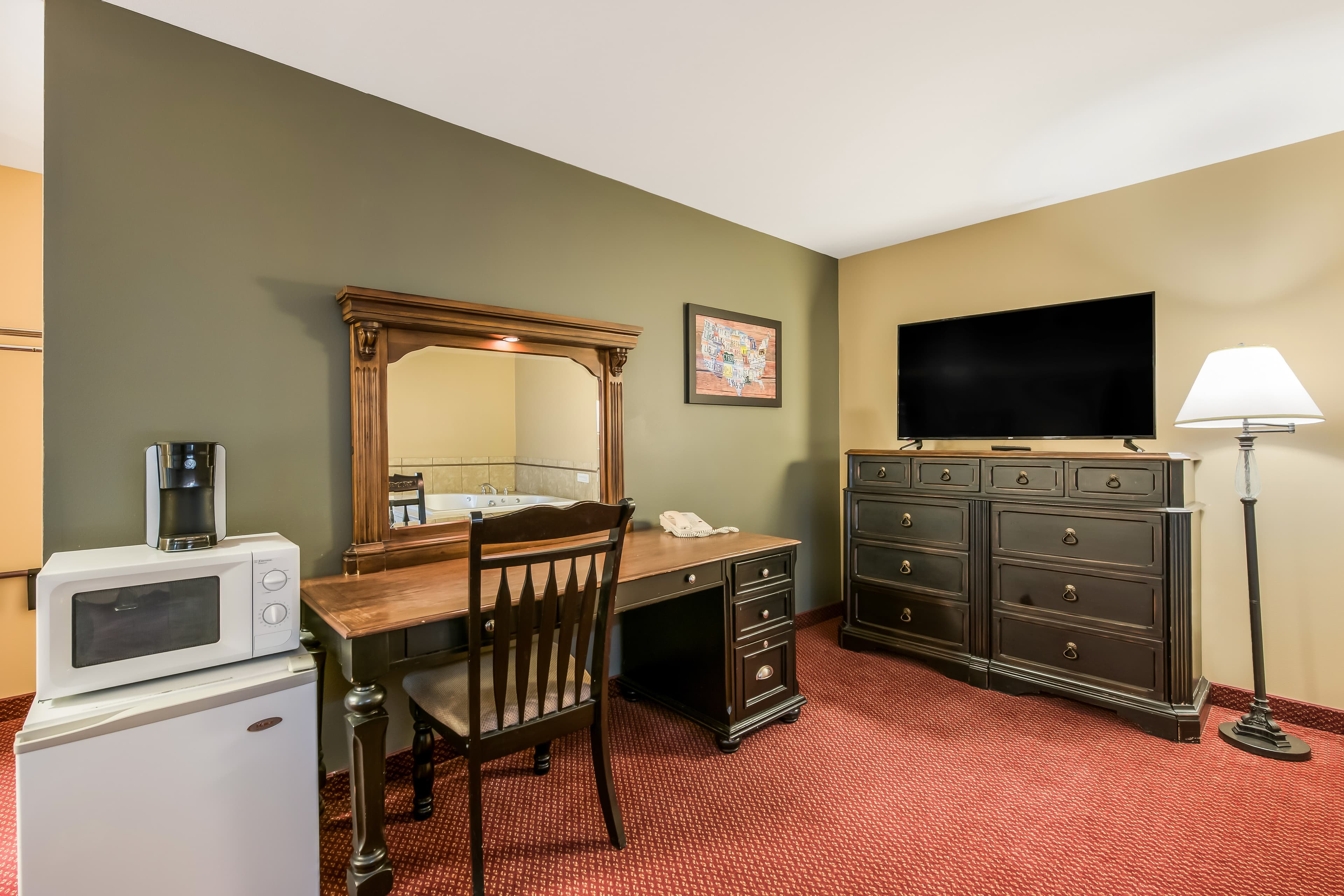 Econo Lodge Rice Lake — 24