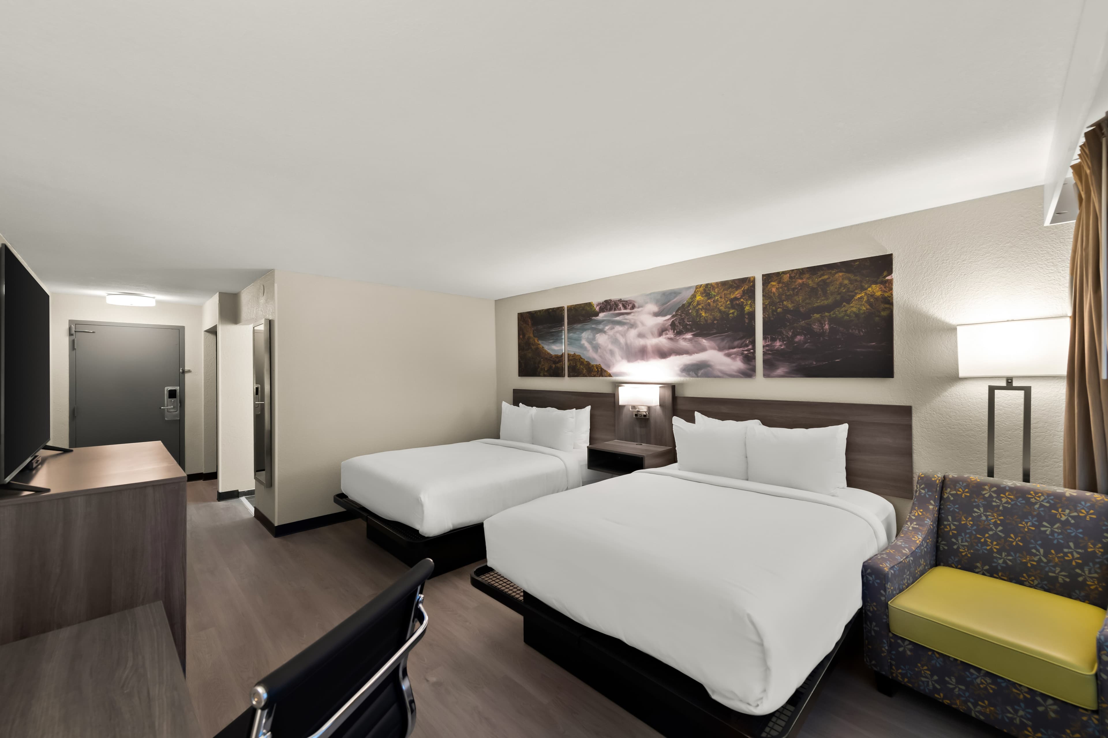 Clarion Pointe Rhinelander Downtown — 20