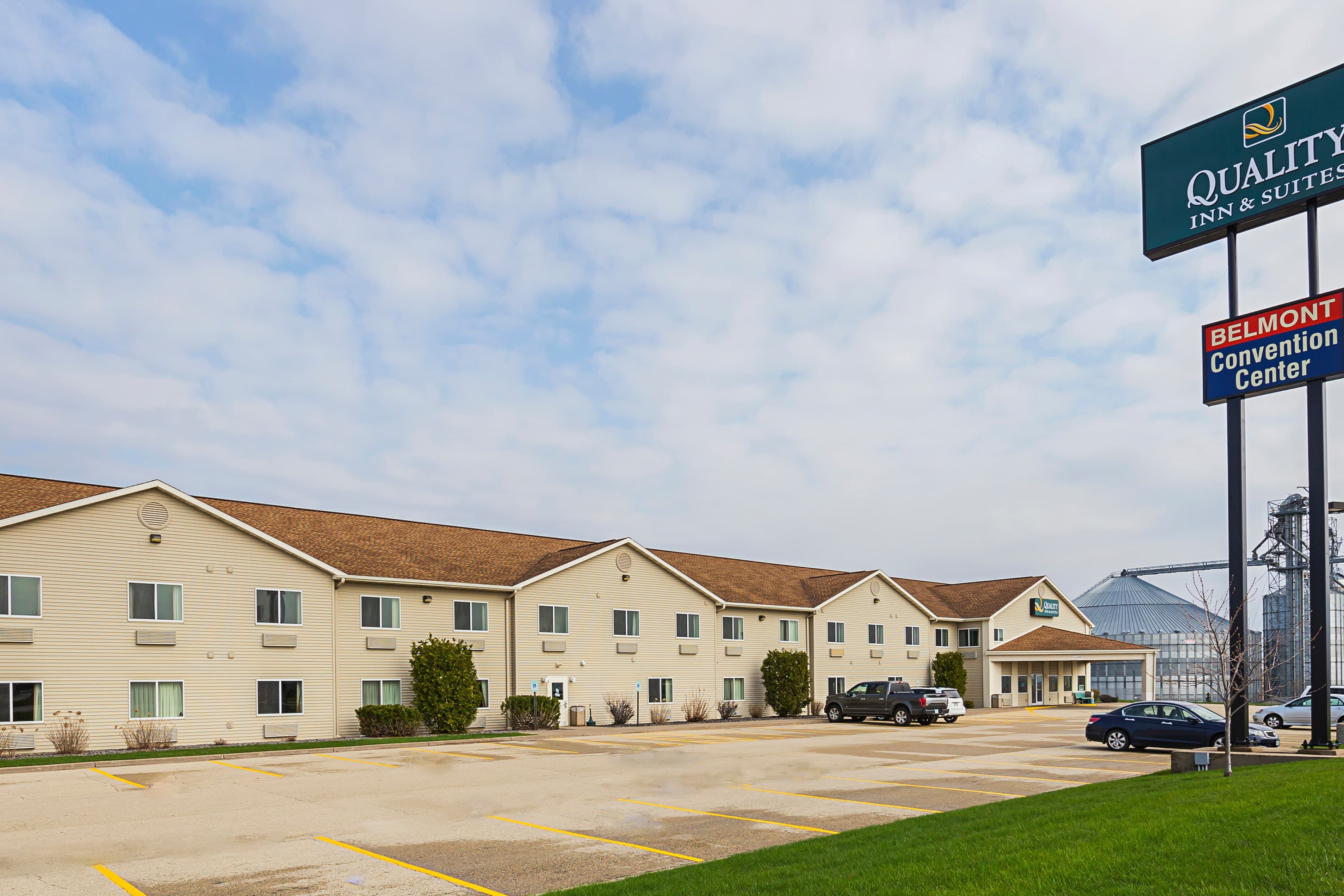 Quality Inn & Suites Belmont - Platteville - Image 1