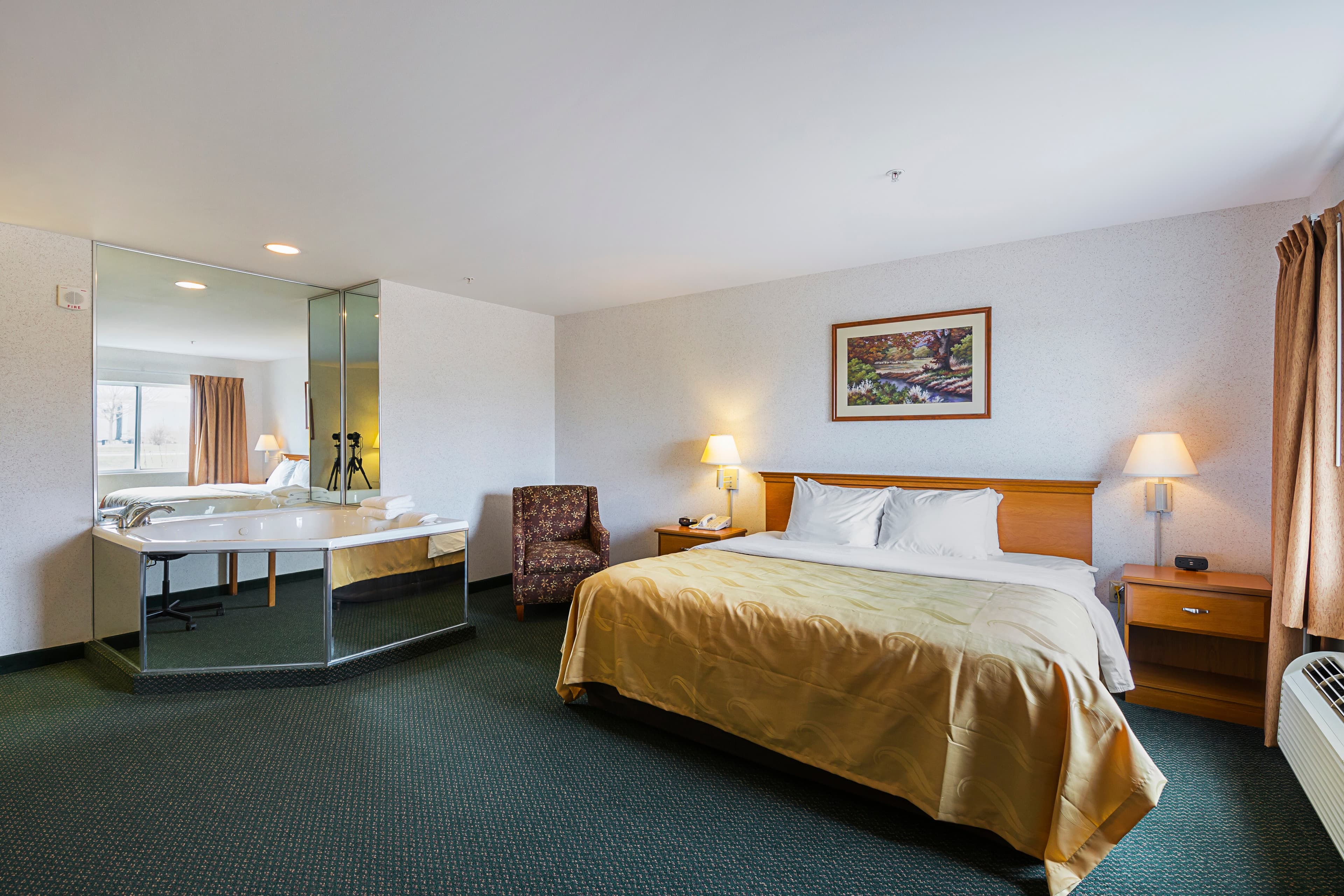 Quality Inn & Suites Belmont - Platteville — 17