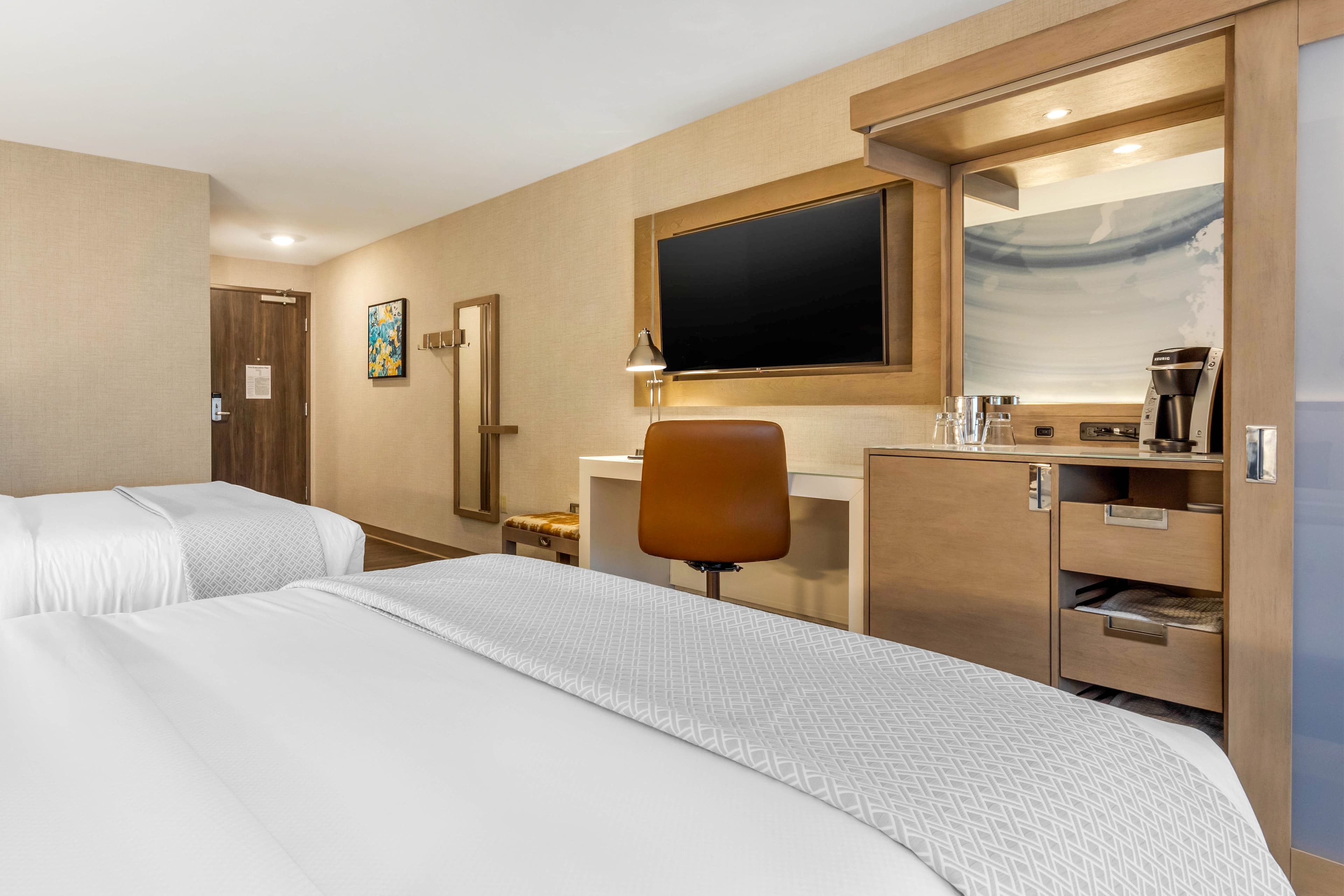 Cambria Hotel Milwaukee Downtown — 17