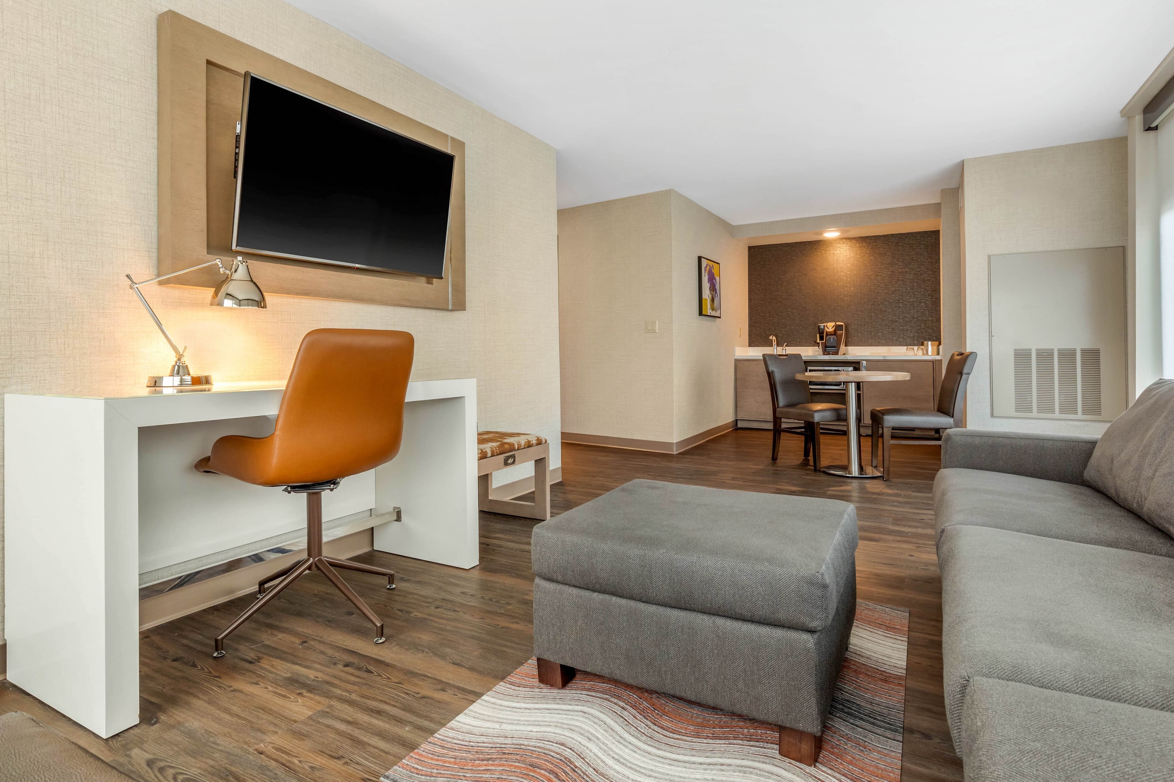 Cambria Hotel Milwaukee Downtown — 30