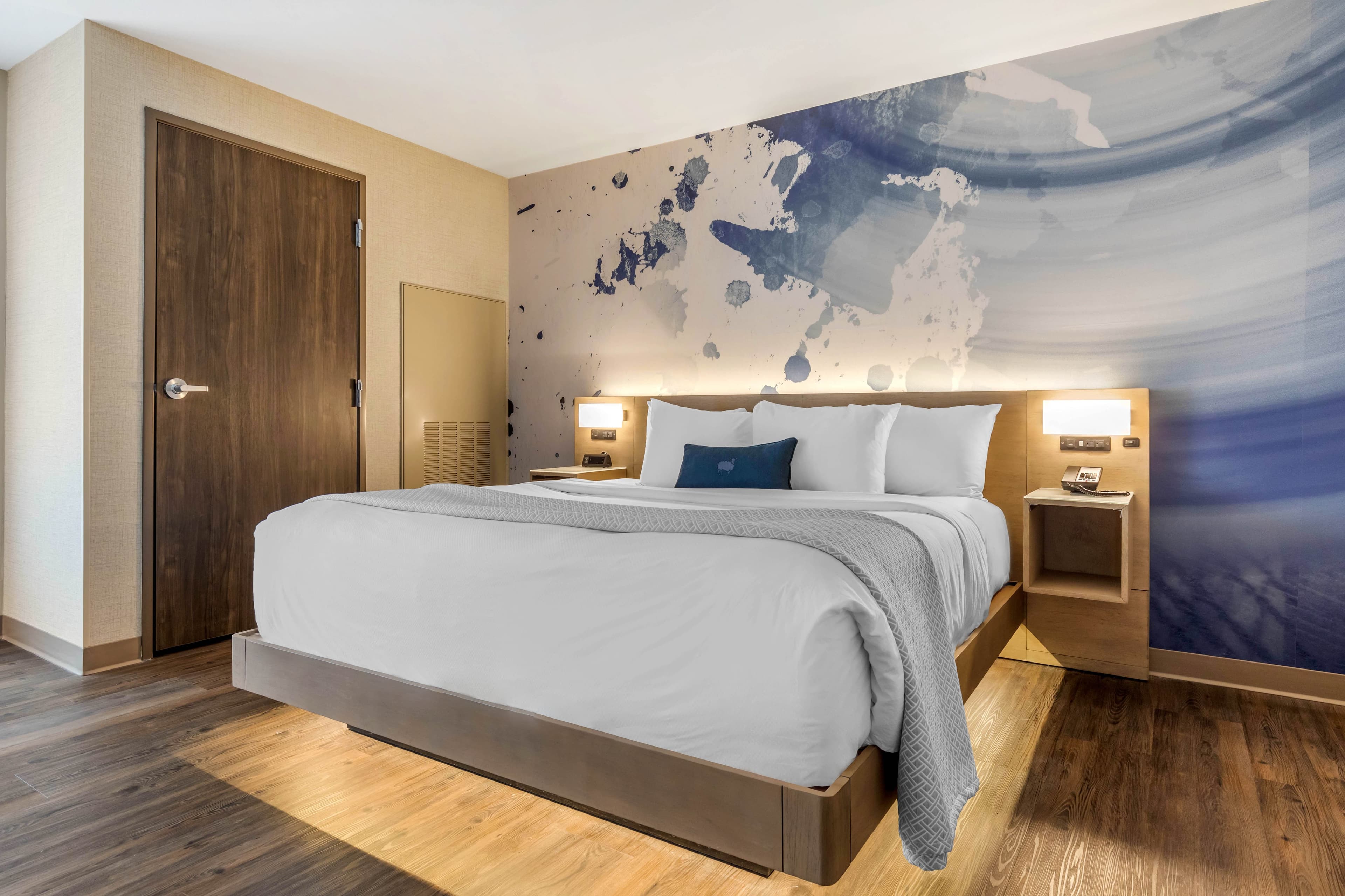 Cambria Hotel Milwaukee Downtown — 31