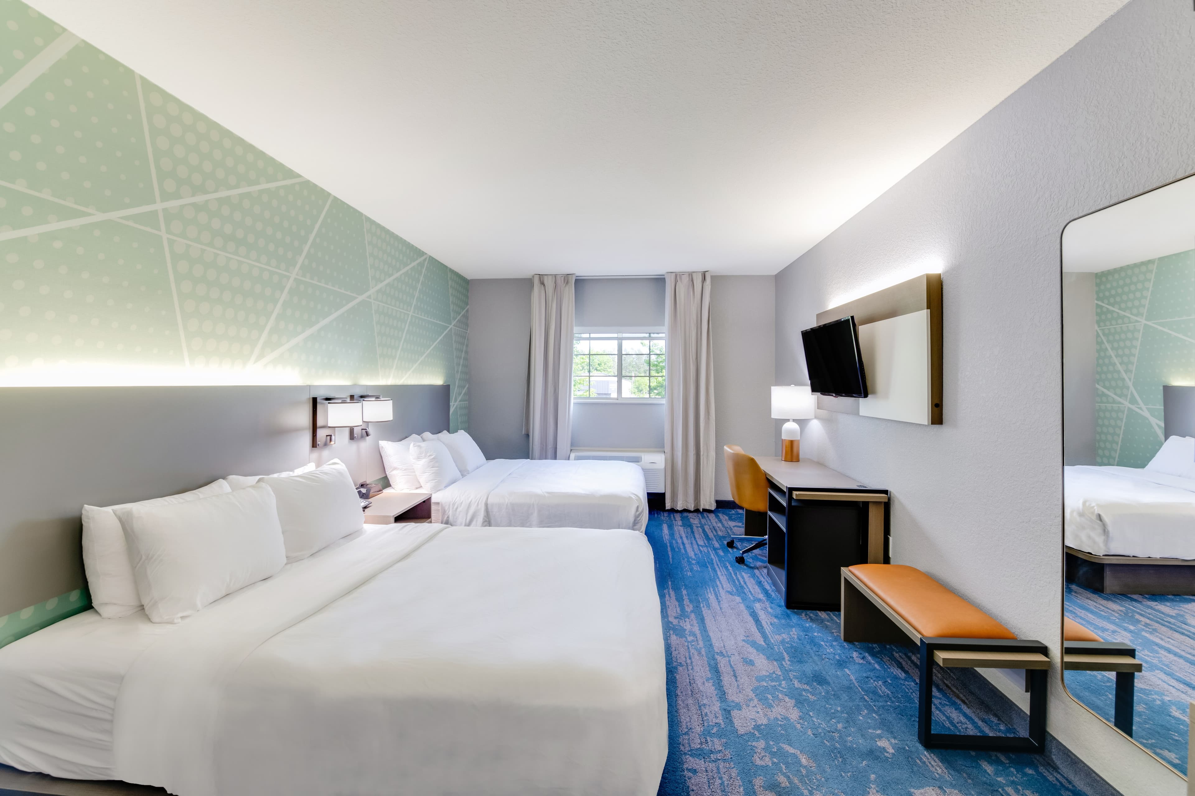 Comfort Inn & Suites Weston - Wausau — 7