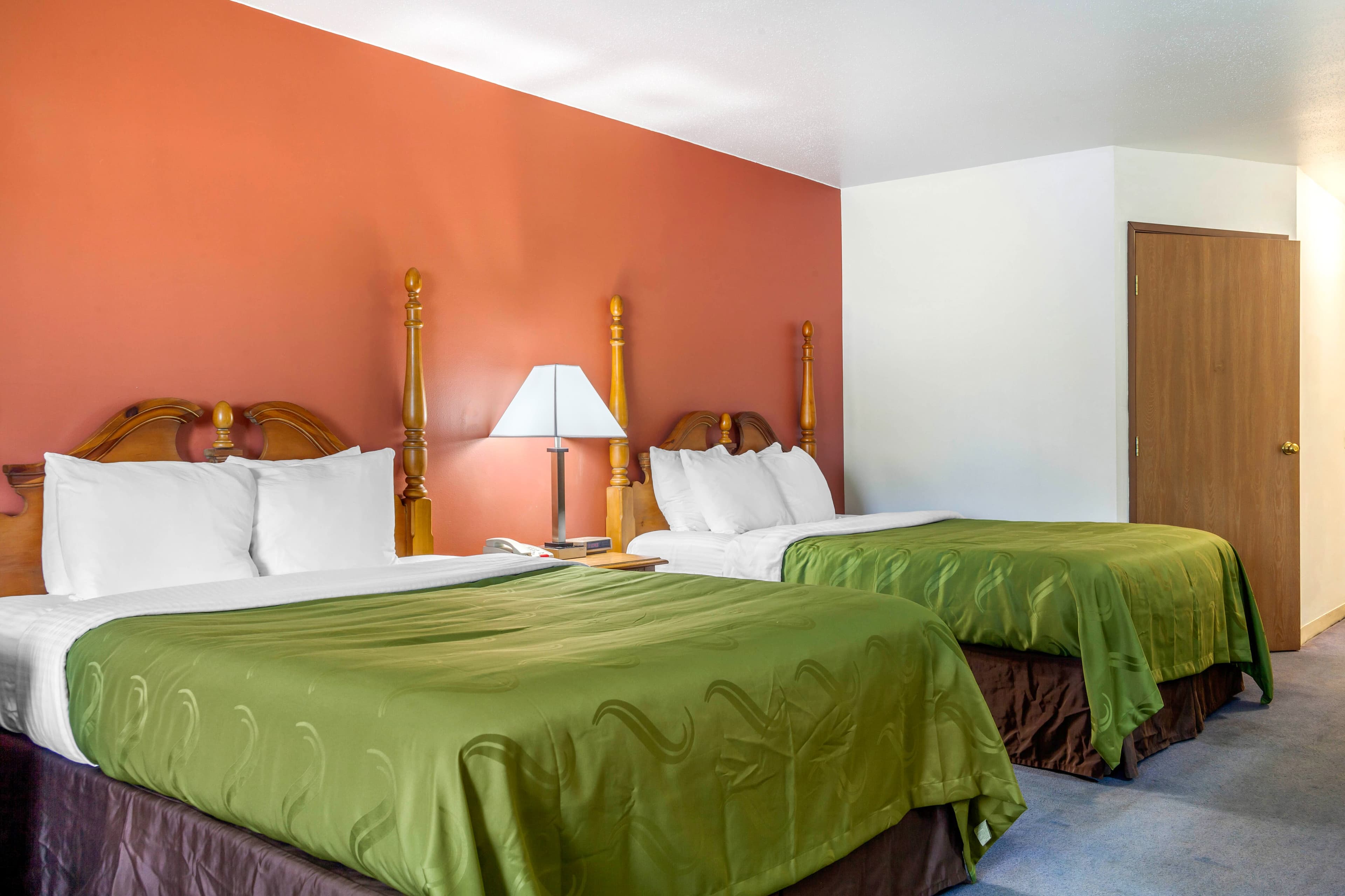 Quality Inn & Suites Prairie Du Chien - Image 4