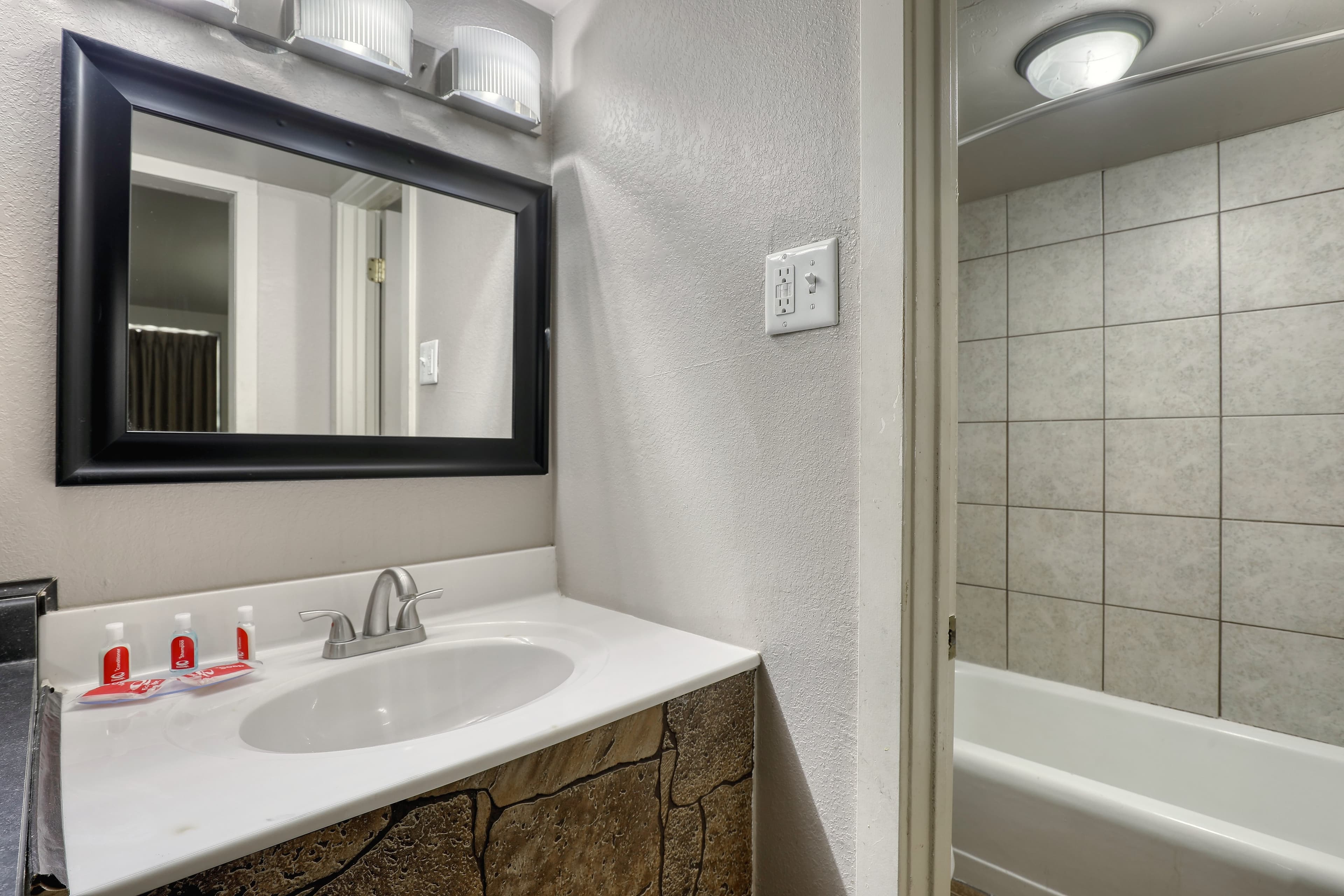 Suburban Studios Neenah-Appleton — 15