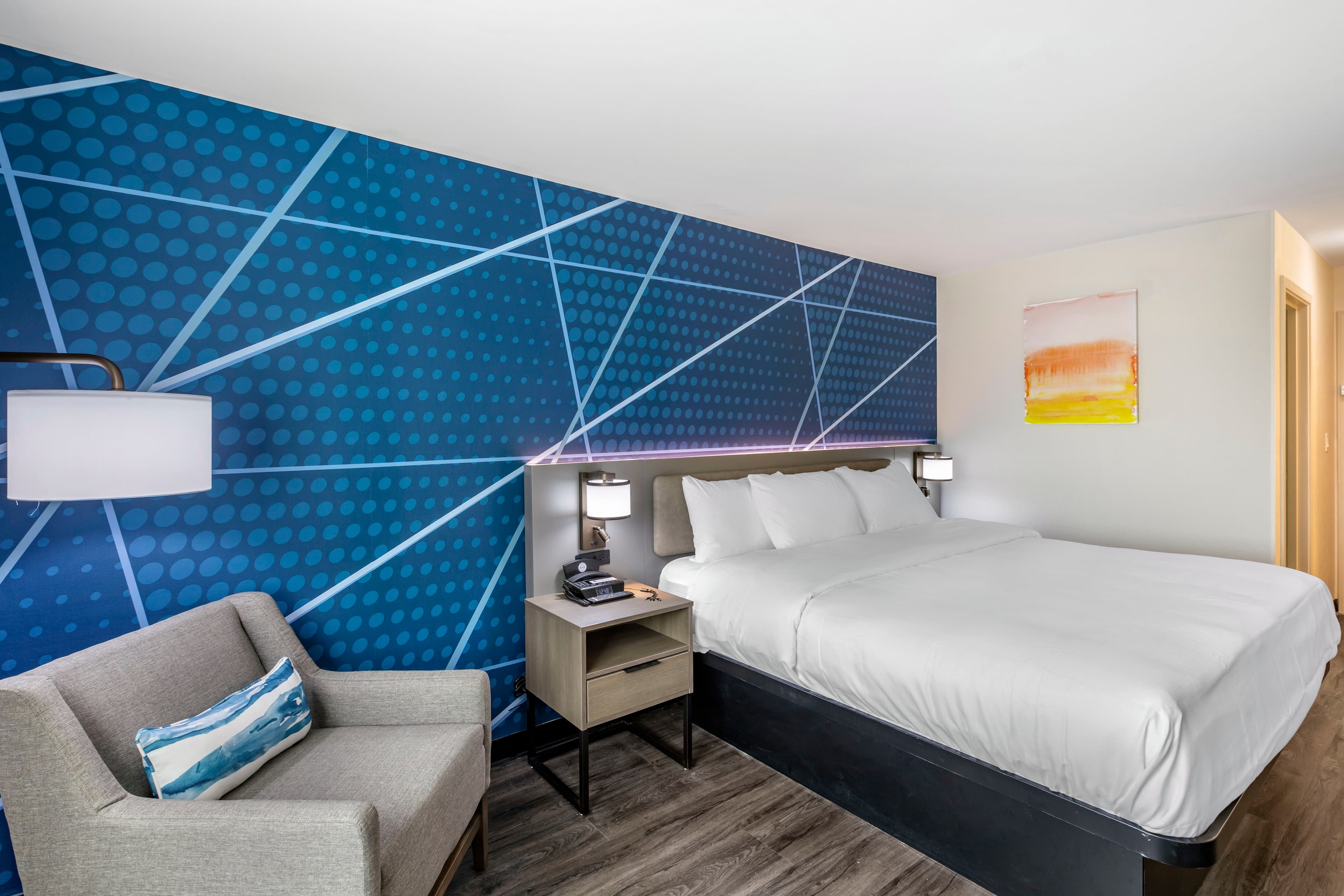 Comfort Inn Mount Pleasant - Racine - Image 4
