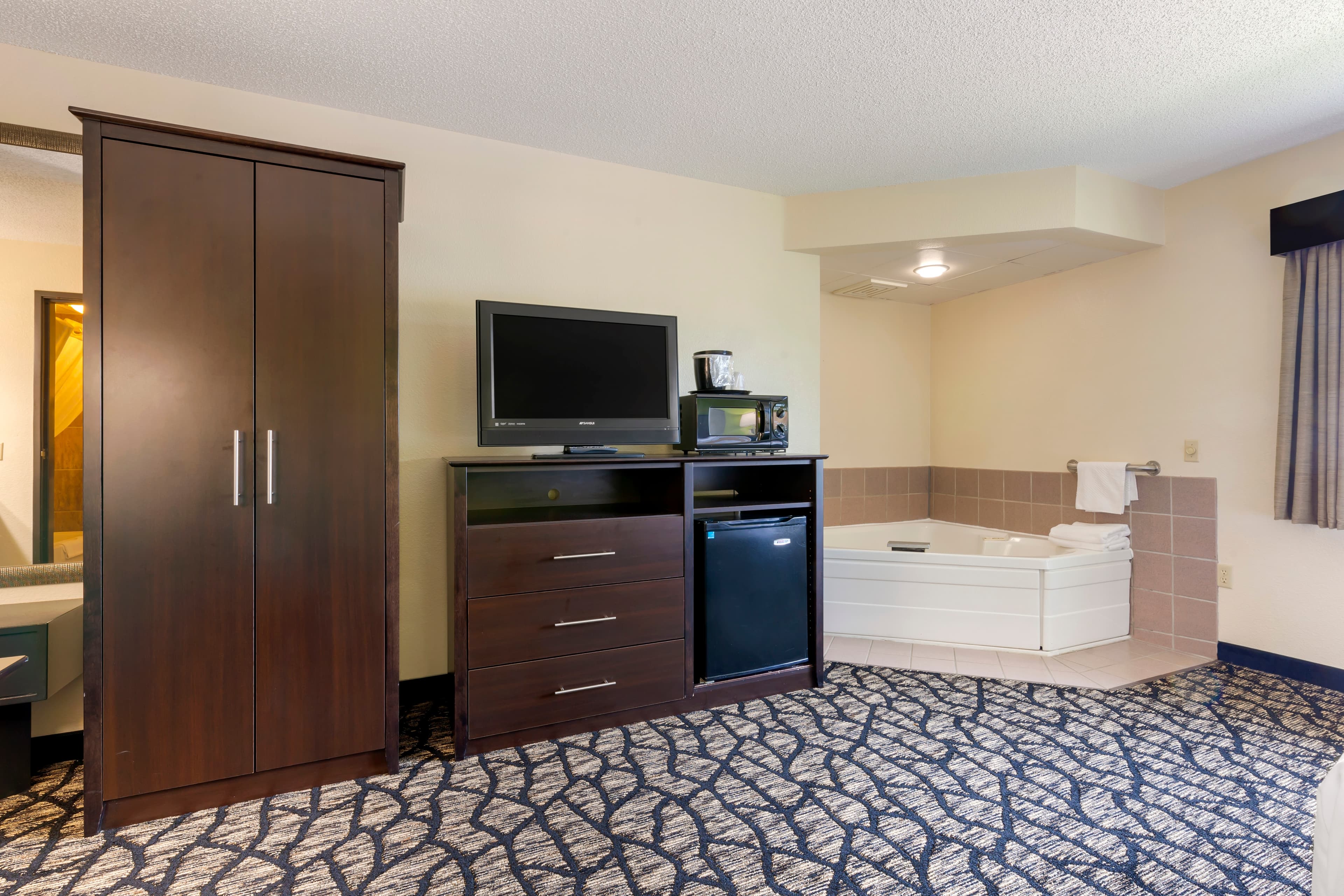 Quality Inn Oshkosh Aviation Park — 20
