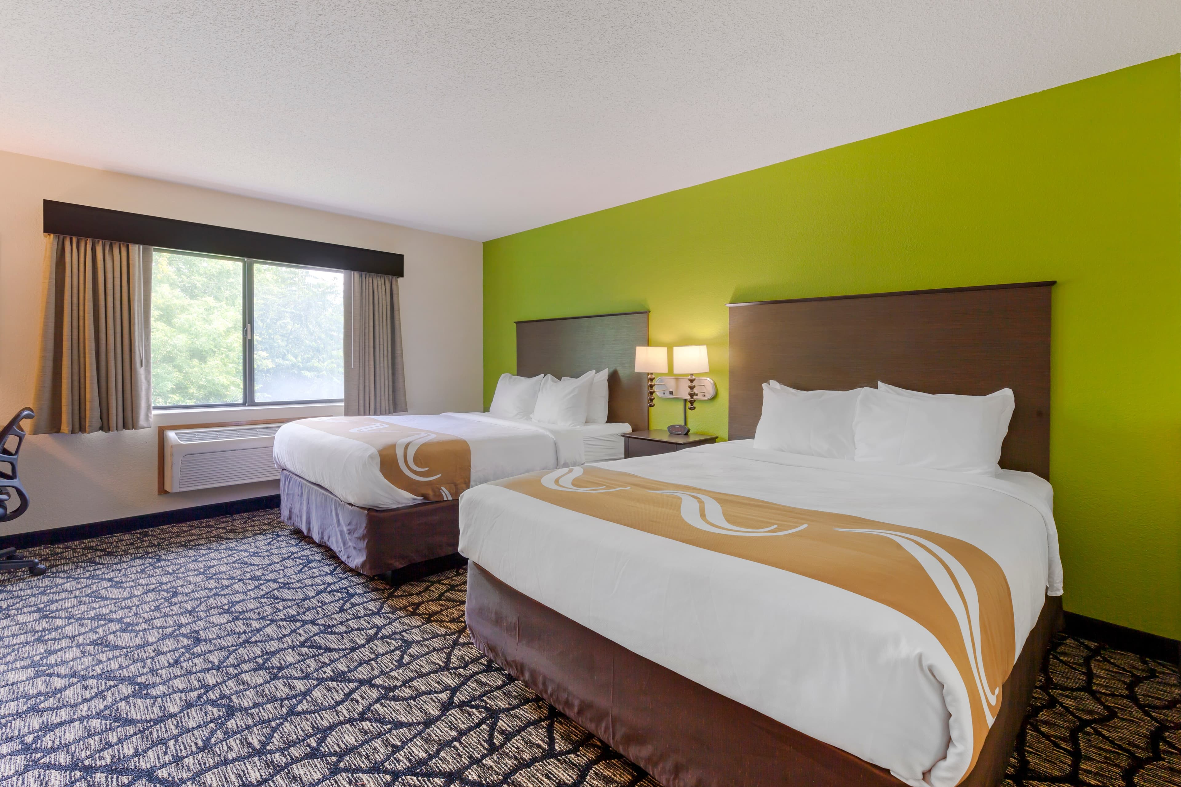 Quality Inn Oshkosh Aviation Park — 22