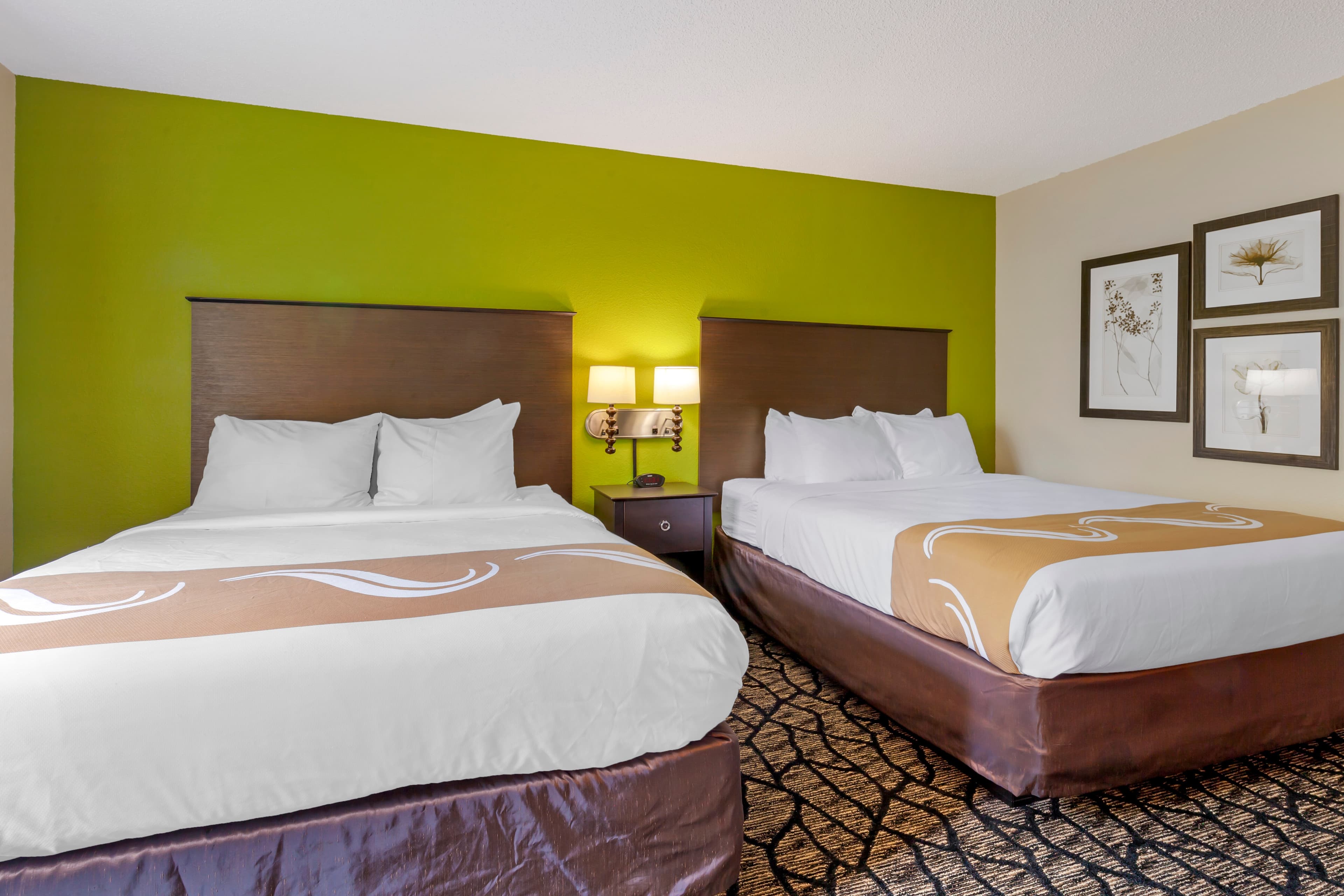 Quality Inn Oshkosh Aviation Park — 23