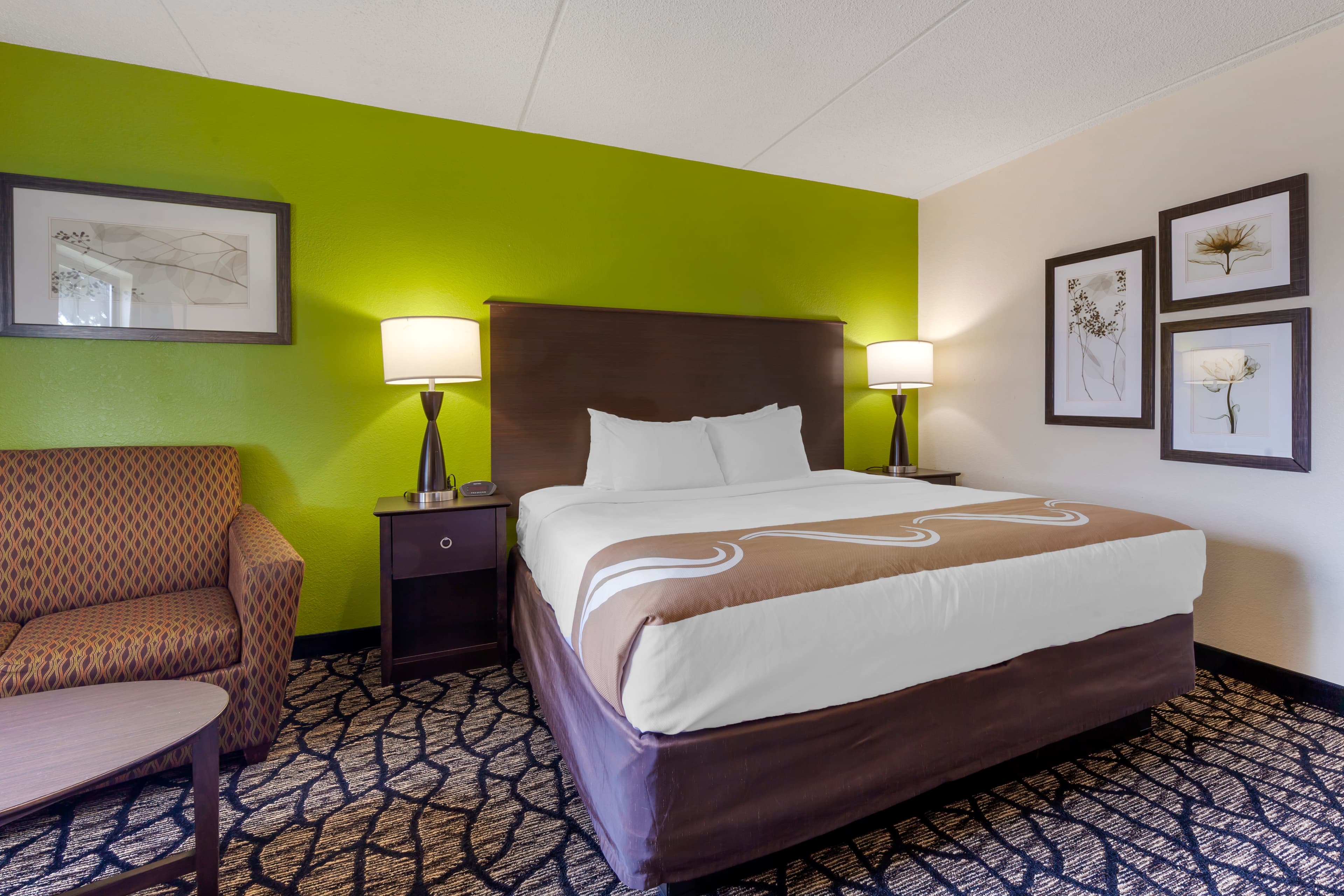 Quality Inn Oshkosh Aviation Park — 28