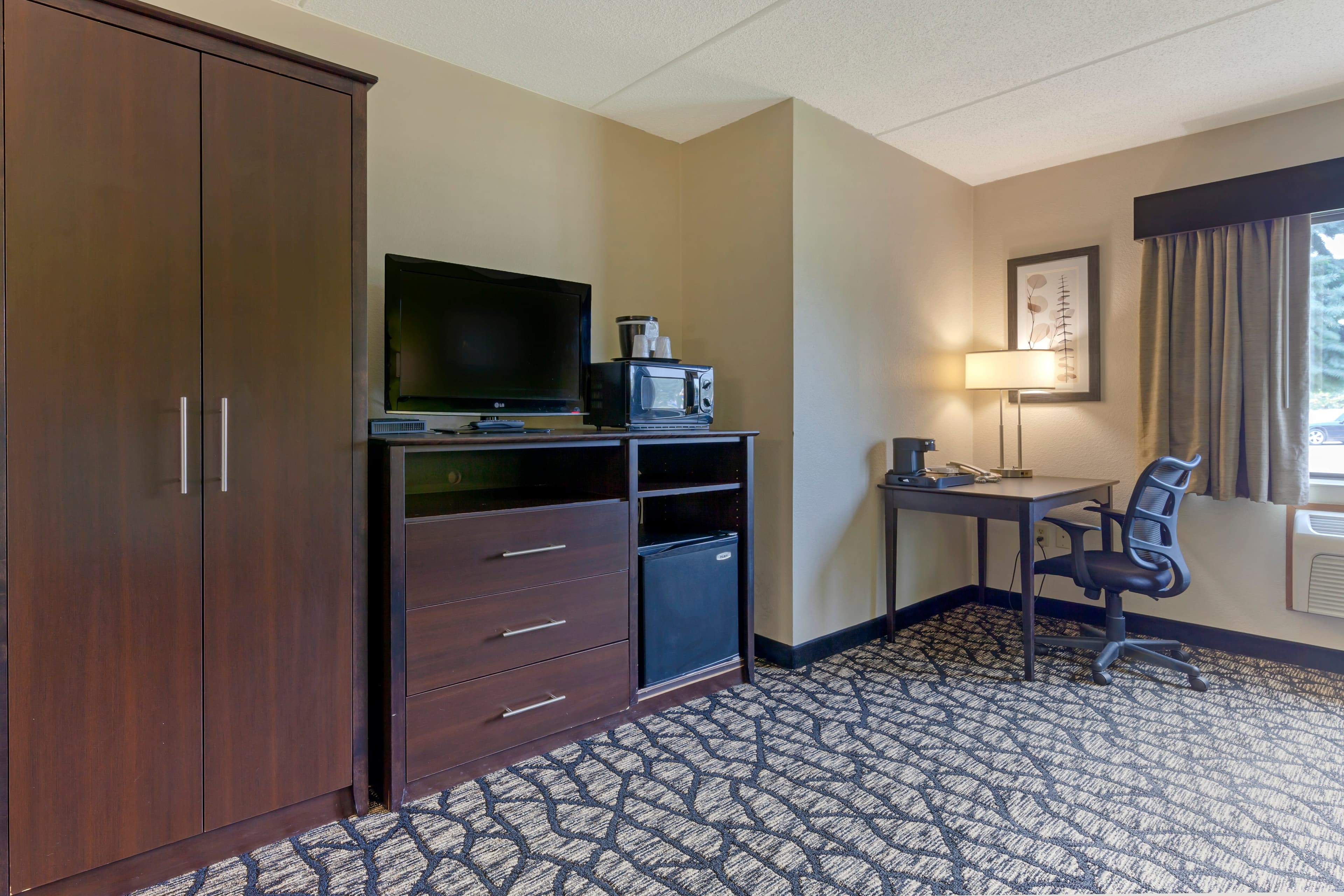 Quality Inn Oshkosh Aviation Park — 30