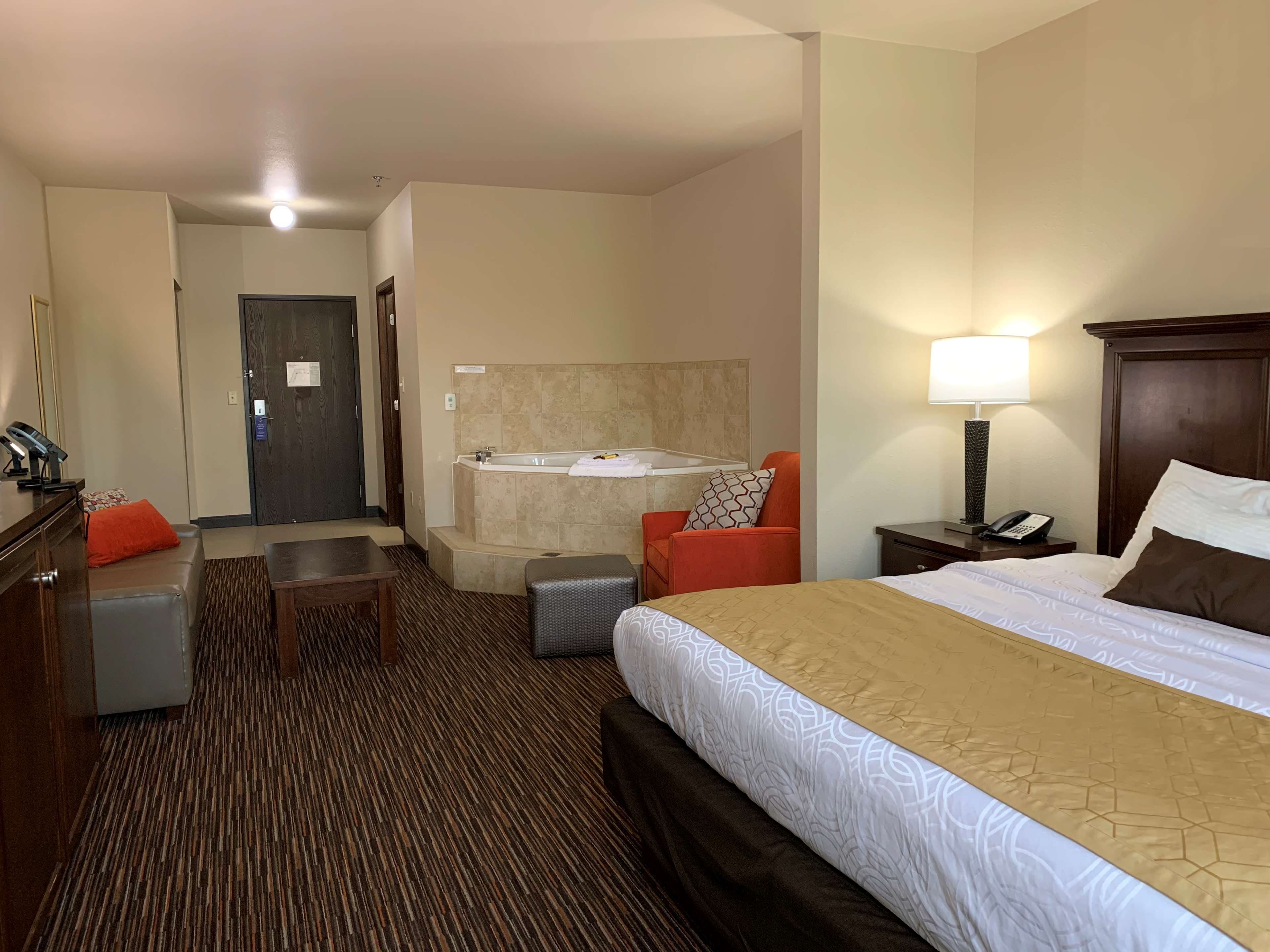 Radisson Hotel River Falls — 12