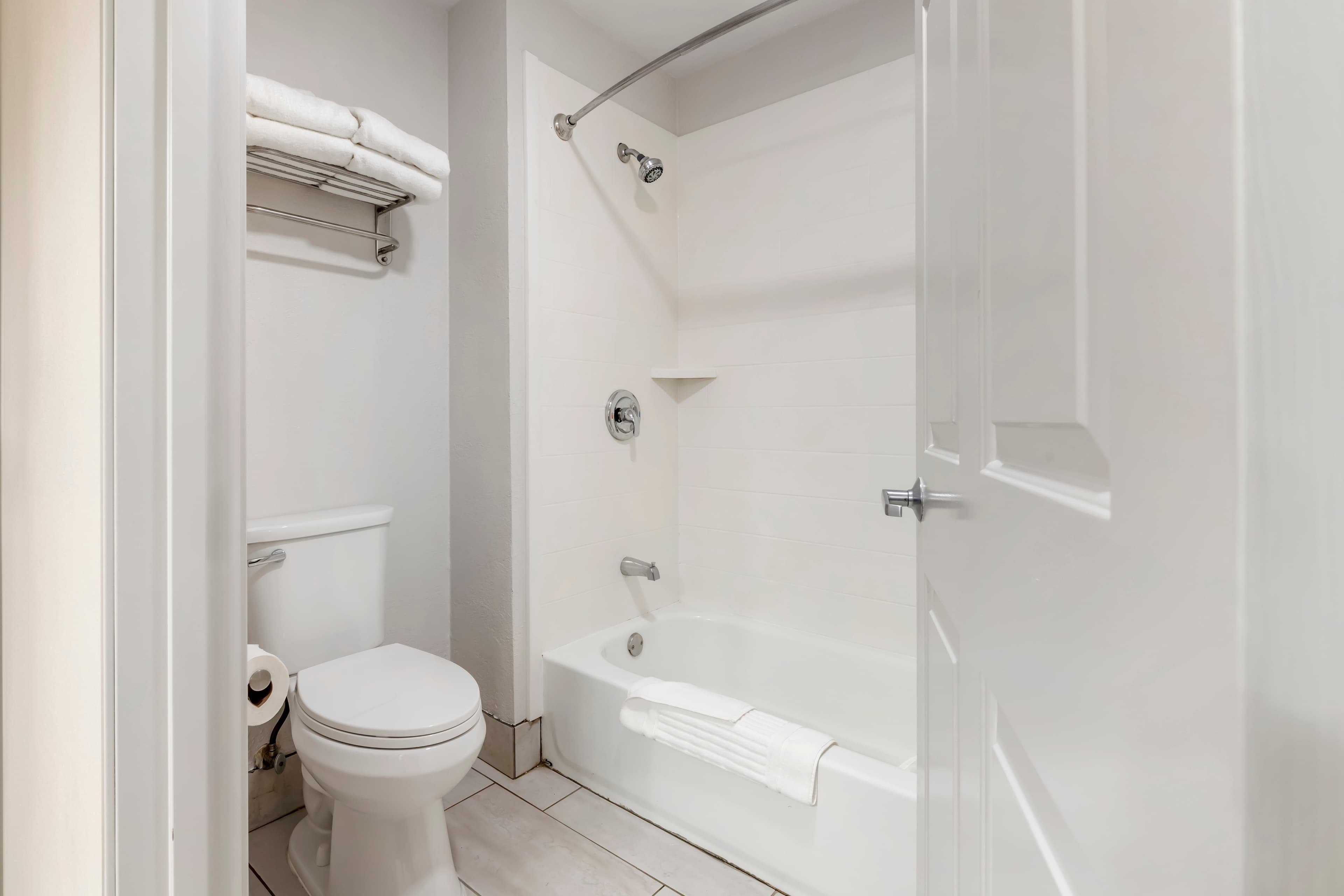 Comfort Inn & Suites New Lisbon — 17