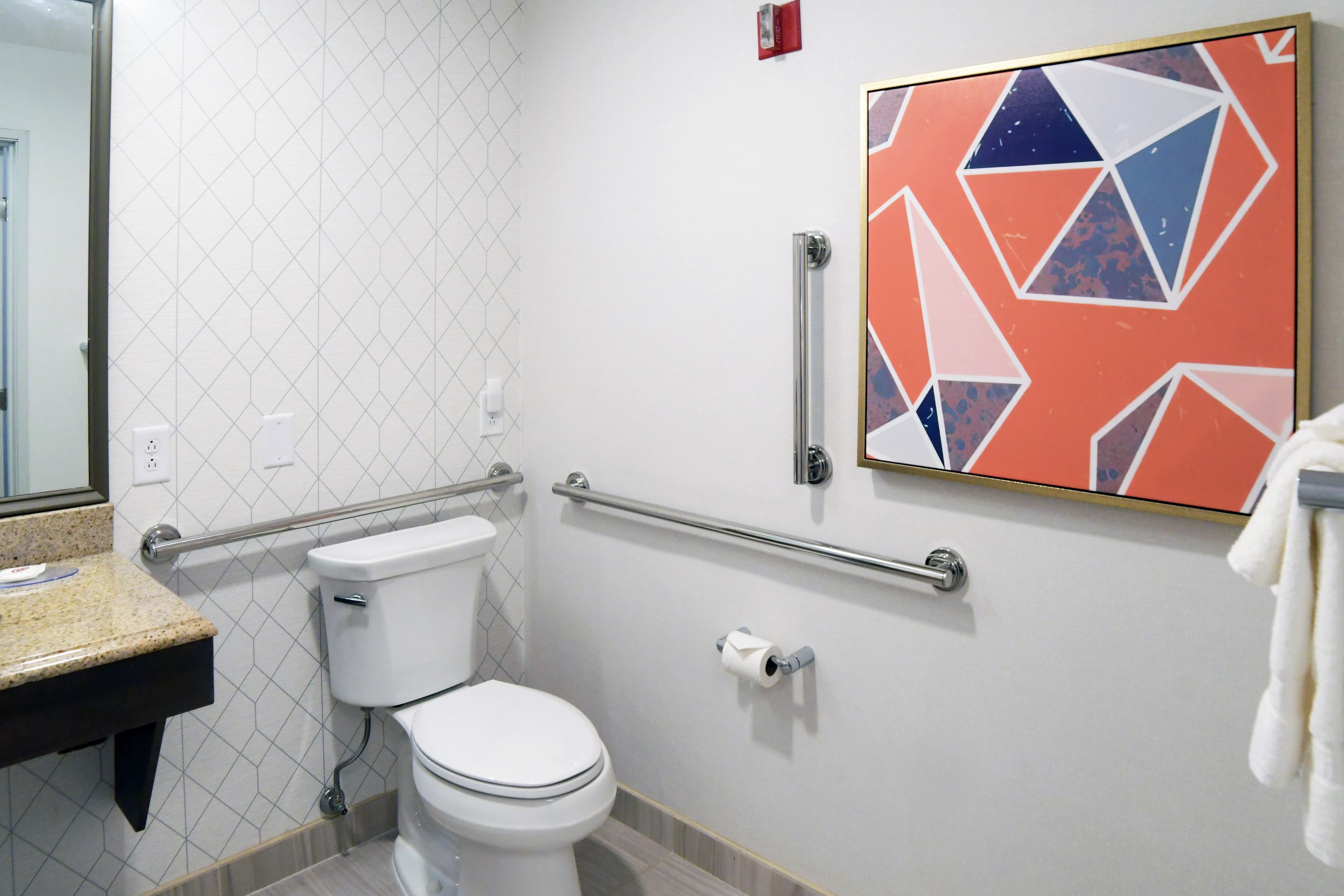 Comfort Inn & Suites NW Milwaukee — 14