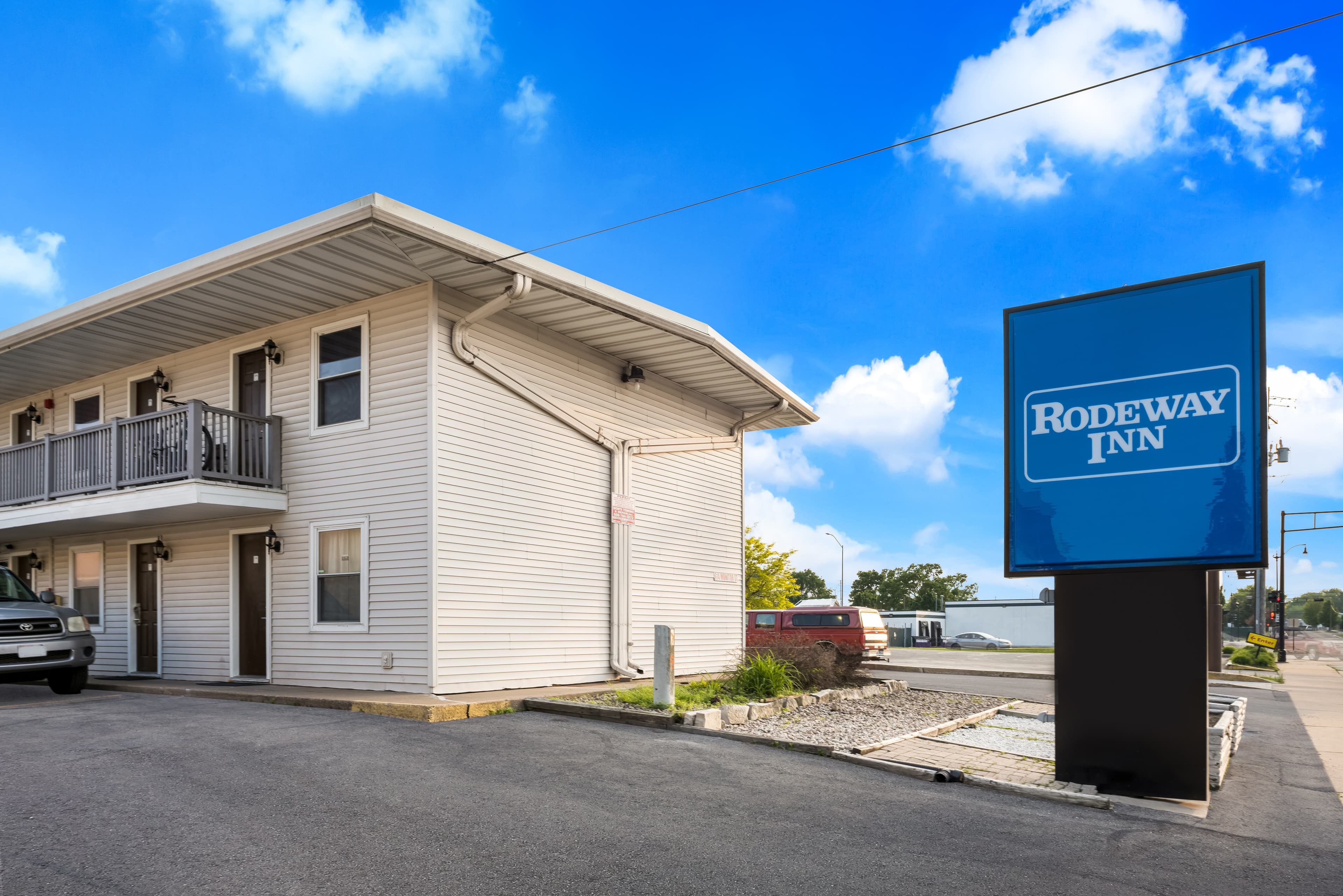 Rodeway Inn La Crosse - Image 1