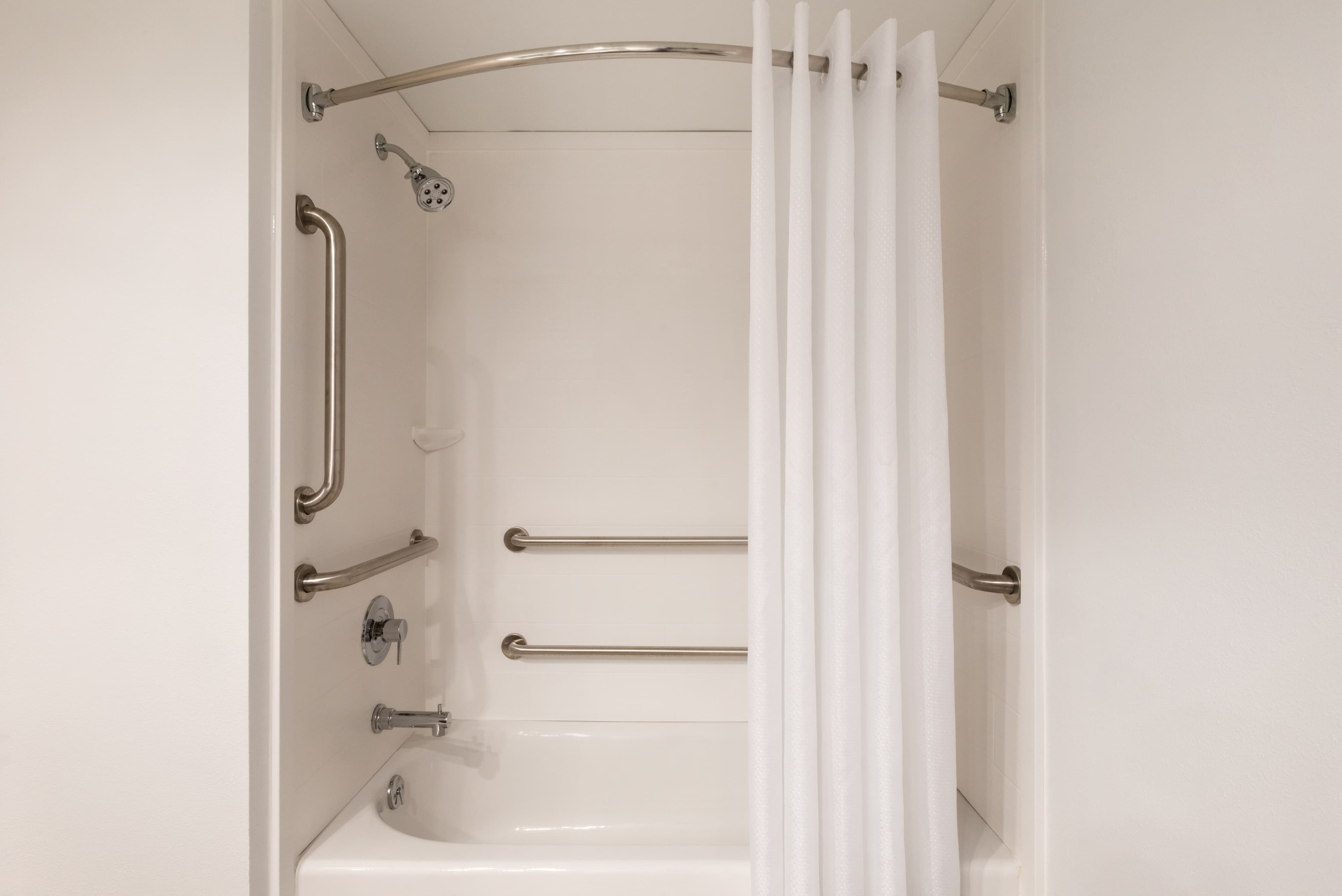 Country Inn & Suites by Radisson, La Crosse, WI — 30