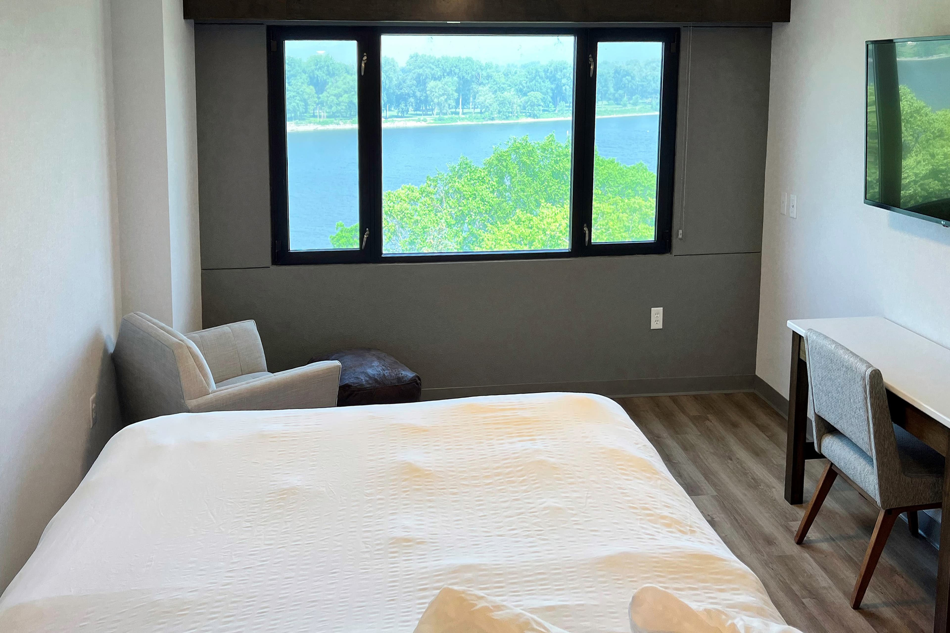 Radisson Hotel La Crosse — 6